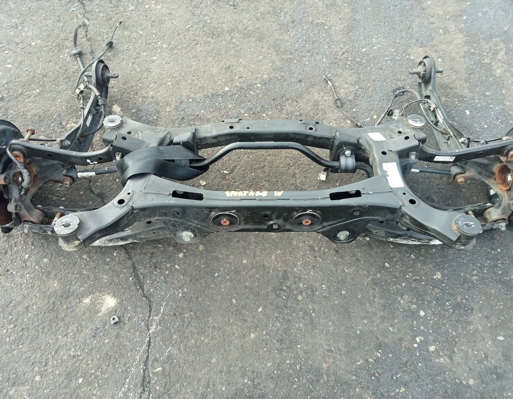 BELKA TYLNA ZAWIESZENIA SANKI KIA SPORTAGE IV Typ samochodu Samochody osobowe