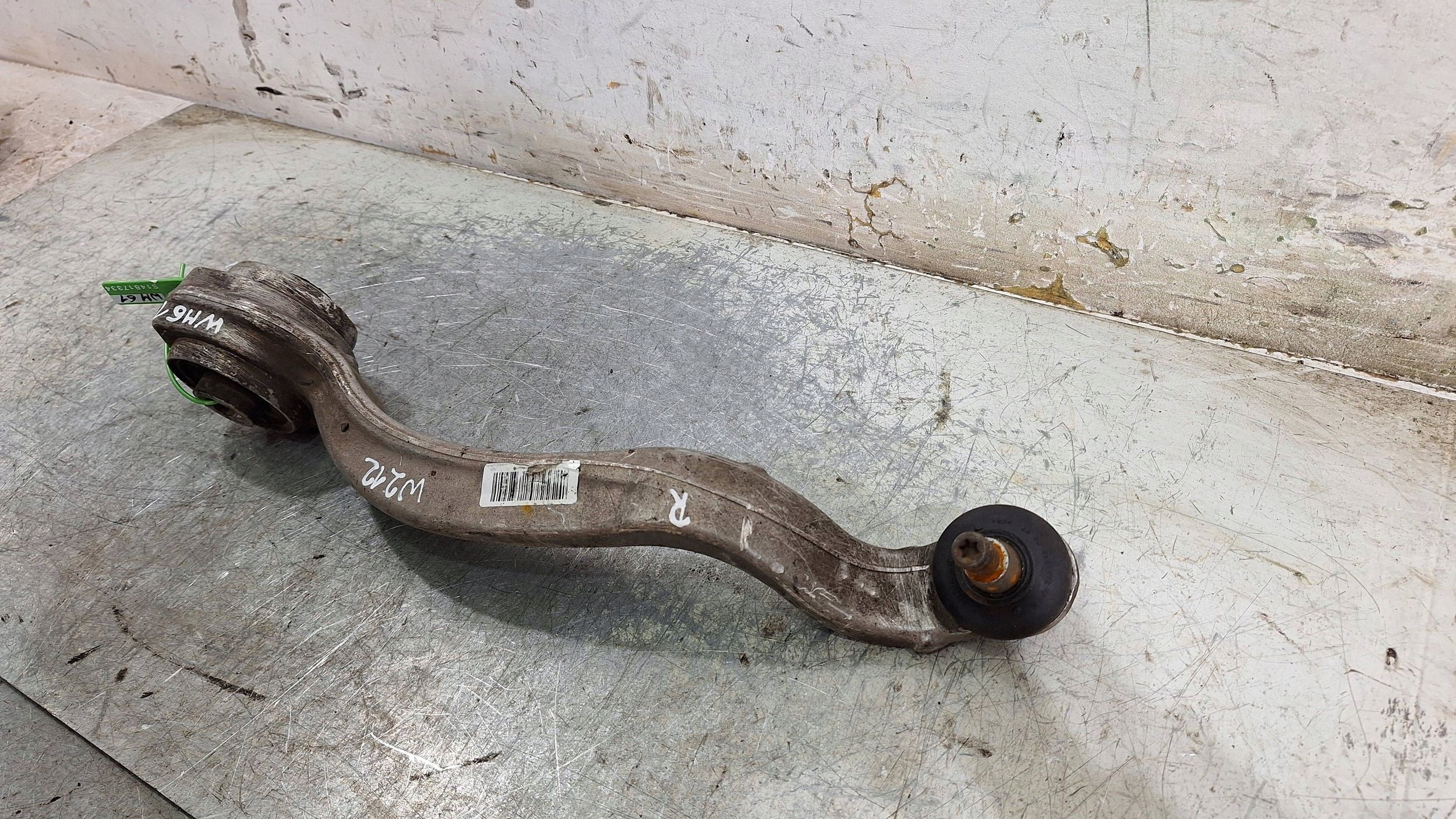 arm right front MERCEDES E-KLASA W212 2.2 CDI AMG E63