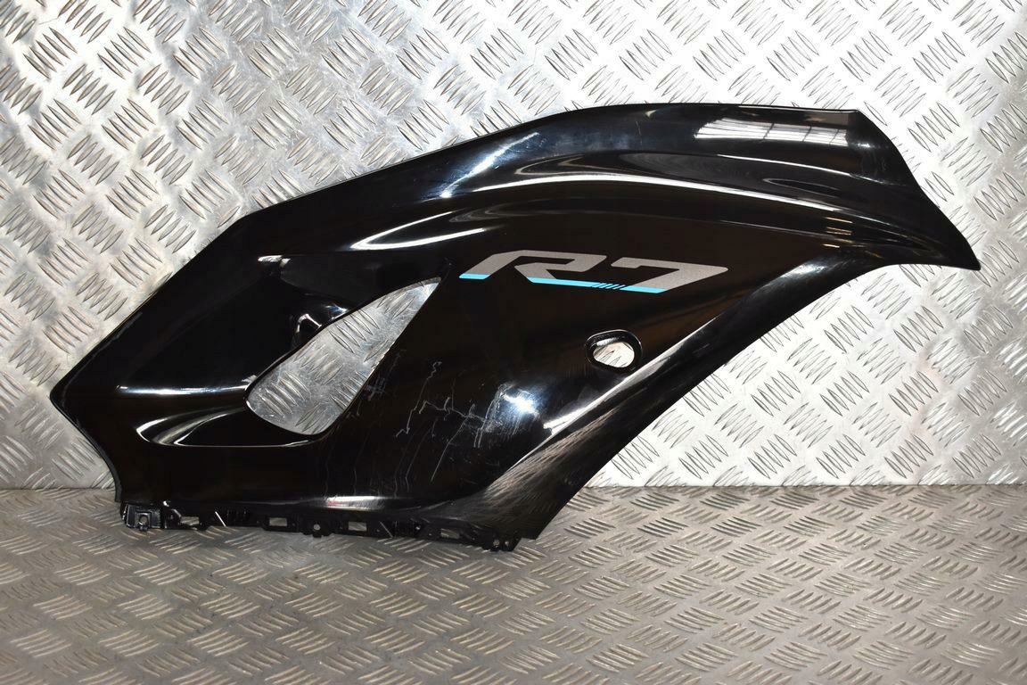 BEB-W283V-00 - Обтічник бічна кришка права YAMAHA YZF R7 22-23R