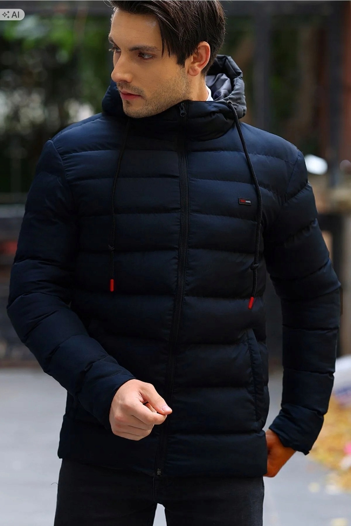 Prošívaná Bunda S Kapucí V Minimalistickém Stylu S 5IA