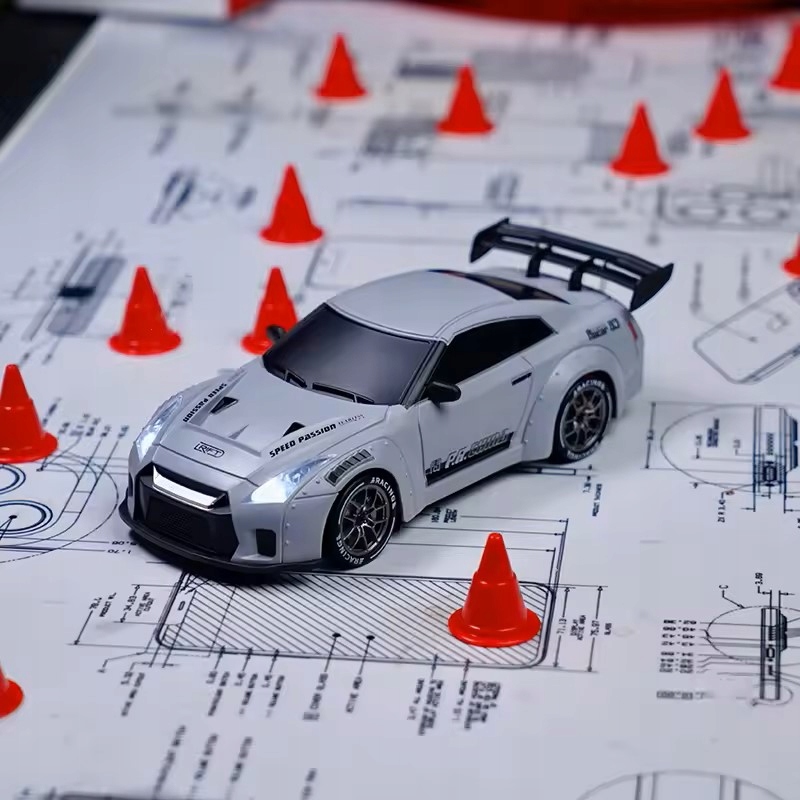 Samochód Zdalnie Sterowany Auto Do Driftu Nissan Gtr 1:24 Rc Dodatk. Opony