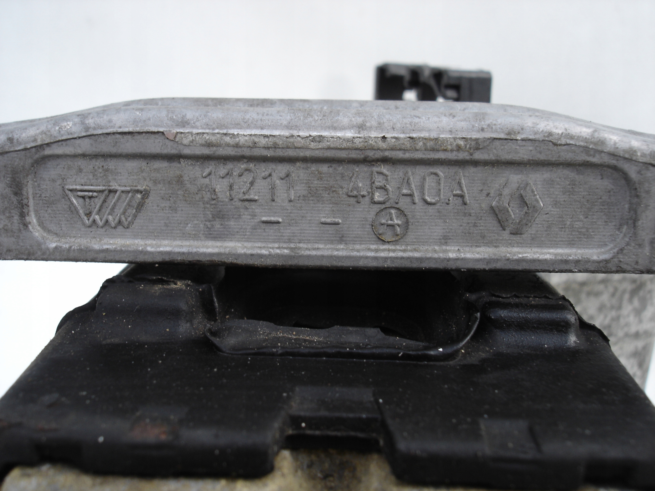 RENAULT ESPACE V holder engine mount