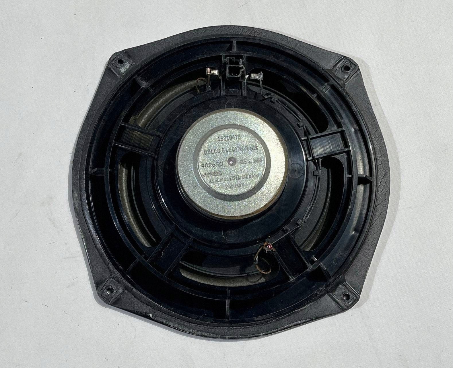 speaker door front right left Chevrolet Corvette C6 2005-2013 15210475