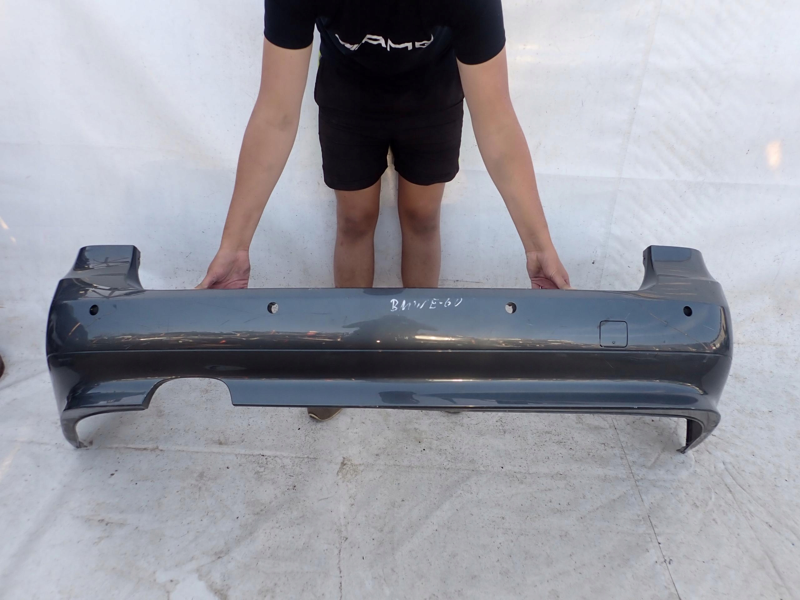 BMW 5 E61 KOMBI 02-06 bumper rear part rear PDC
