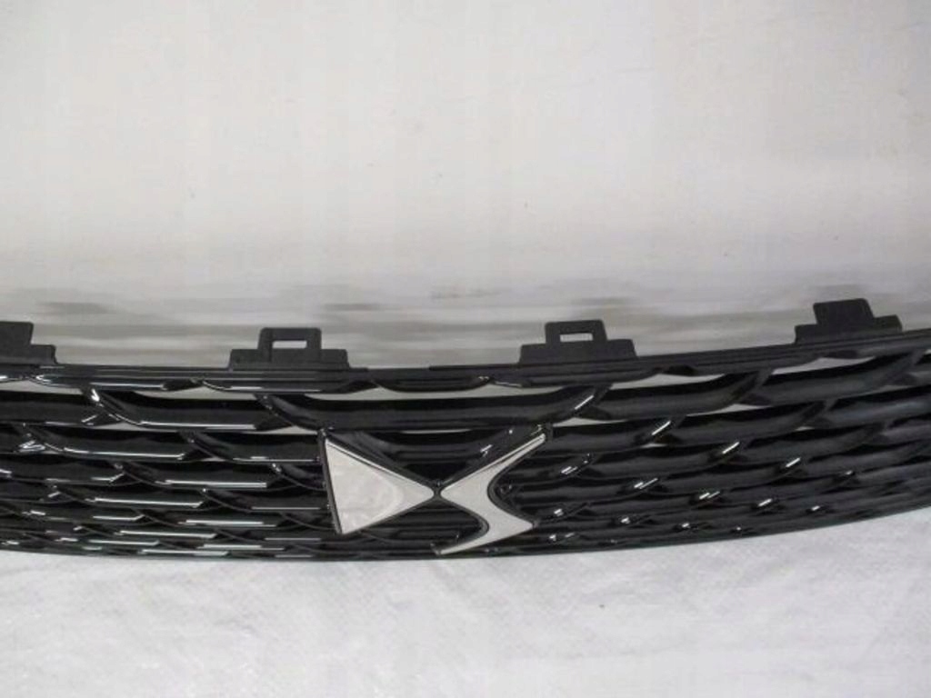 CITROEN DS4 рестайлинг решетка бампера логотип новая