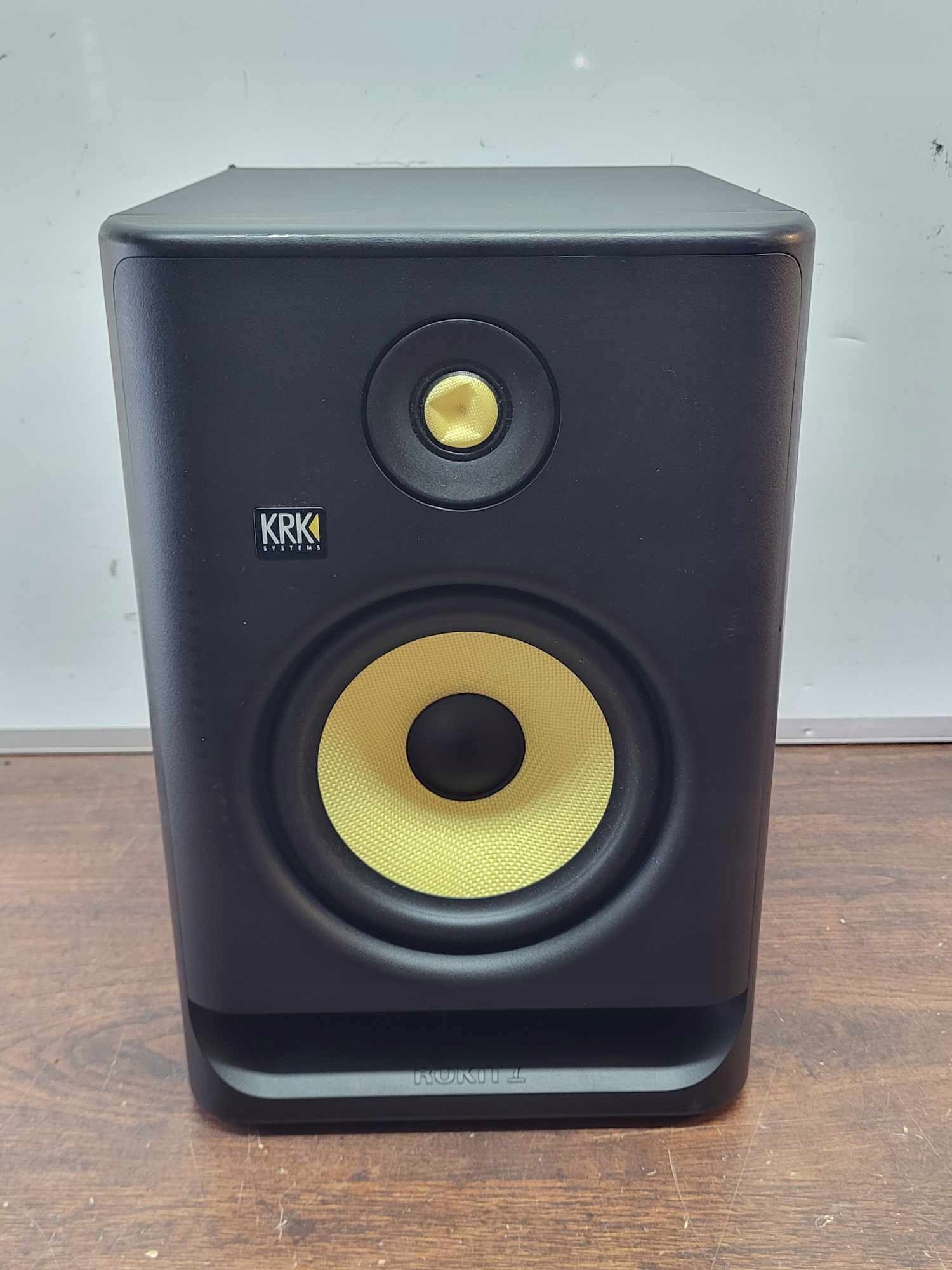 Monitor studyjny KRK Systems RP7 G4 145 W Model RP7 G4