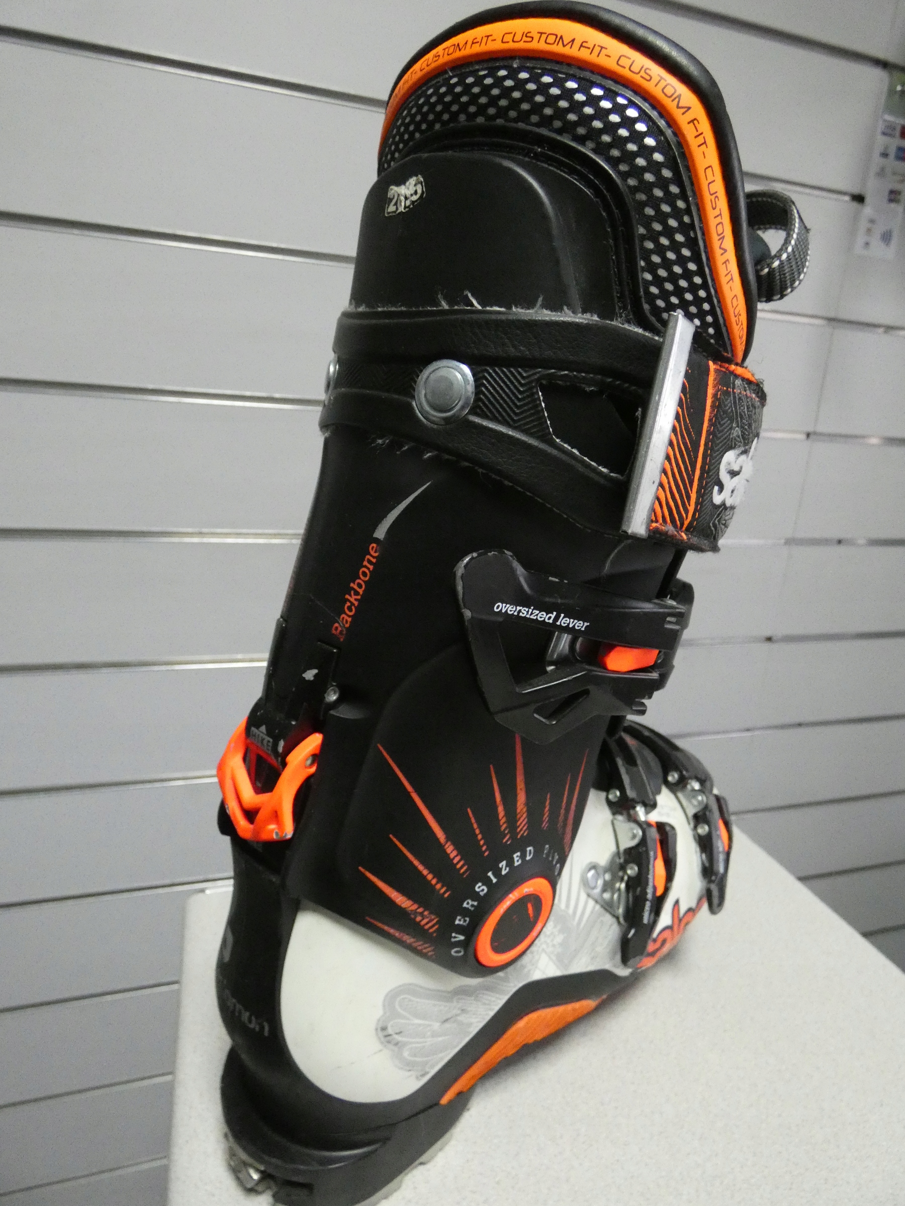 SALOMON QUEST MAX 100 /26,5/ - STAN DOBRY Kod producenta SALOMON QUEST MAX 100