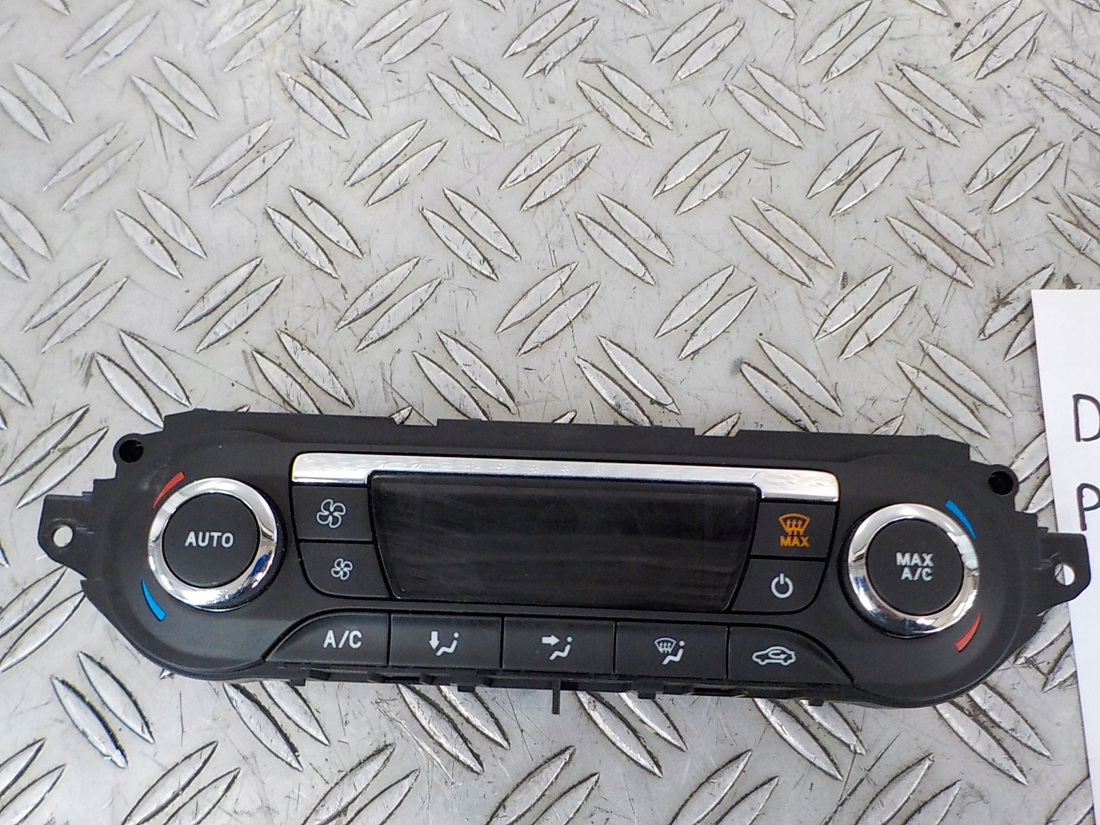 DV4T-18C612-AE - KUGA MK2 13-19 1.5 ПАНЕЛЬ ОТОПЛЕНИЯ КОНДИЦИОНЕР