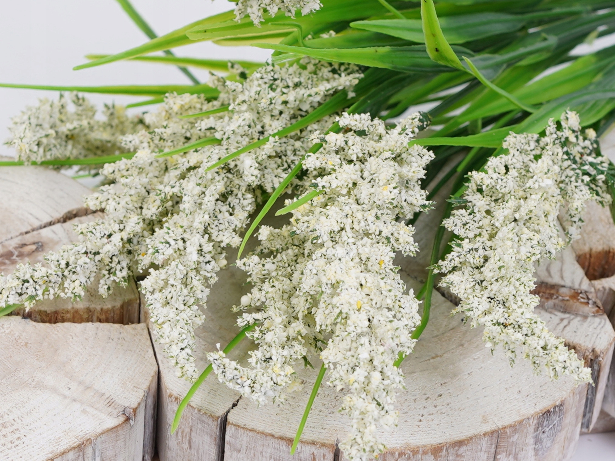 SZTUCZNA TAWUŁKA GAŁĄZKA DODATEK OZDOBA Z TRAWĄ Rodzaj galązki