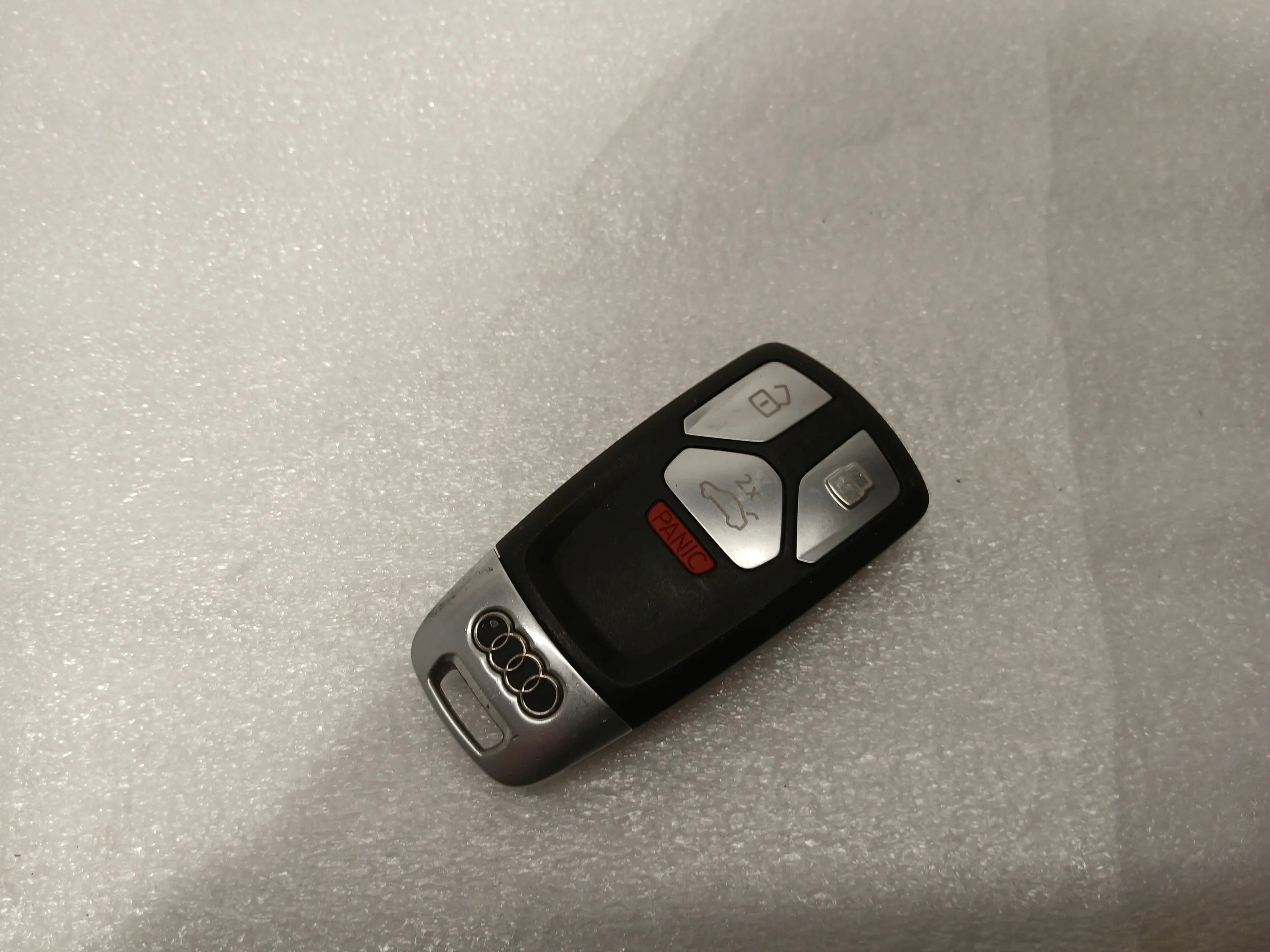 AUDI A4 B9 LIFT key PILOT 4M0959754CG