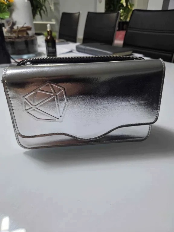 Kosmetická Taška Paco Rabanne Lady Million Lucky Stříbrná S Peněženkou A Páskem