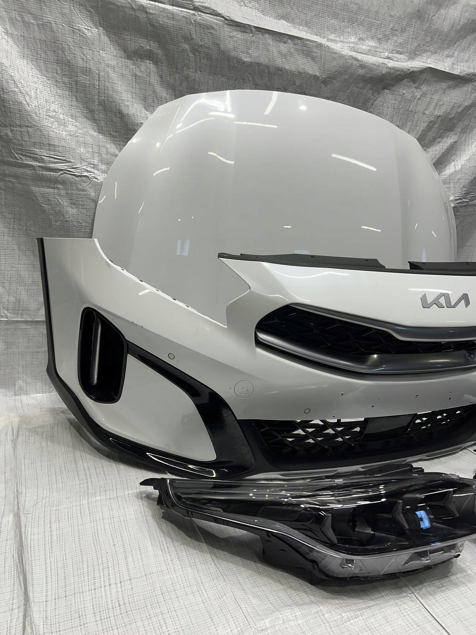 PRZÓD KOMPLETNY KIA XCEED Typ samochodu 4x4/SUV Samochody osobowe