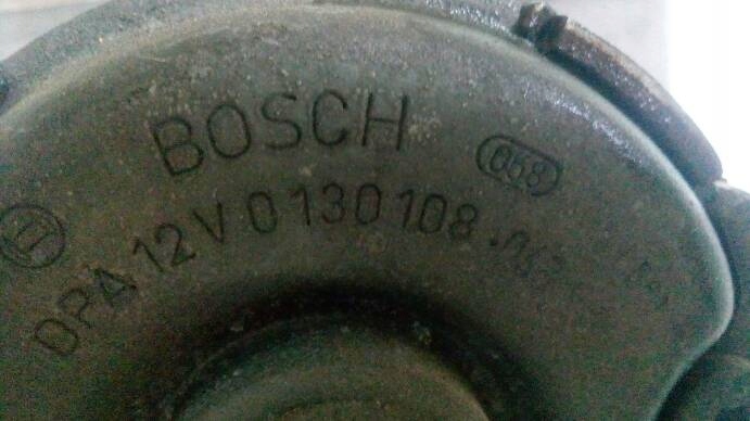 Audi OE 8D0614111 насос