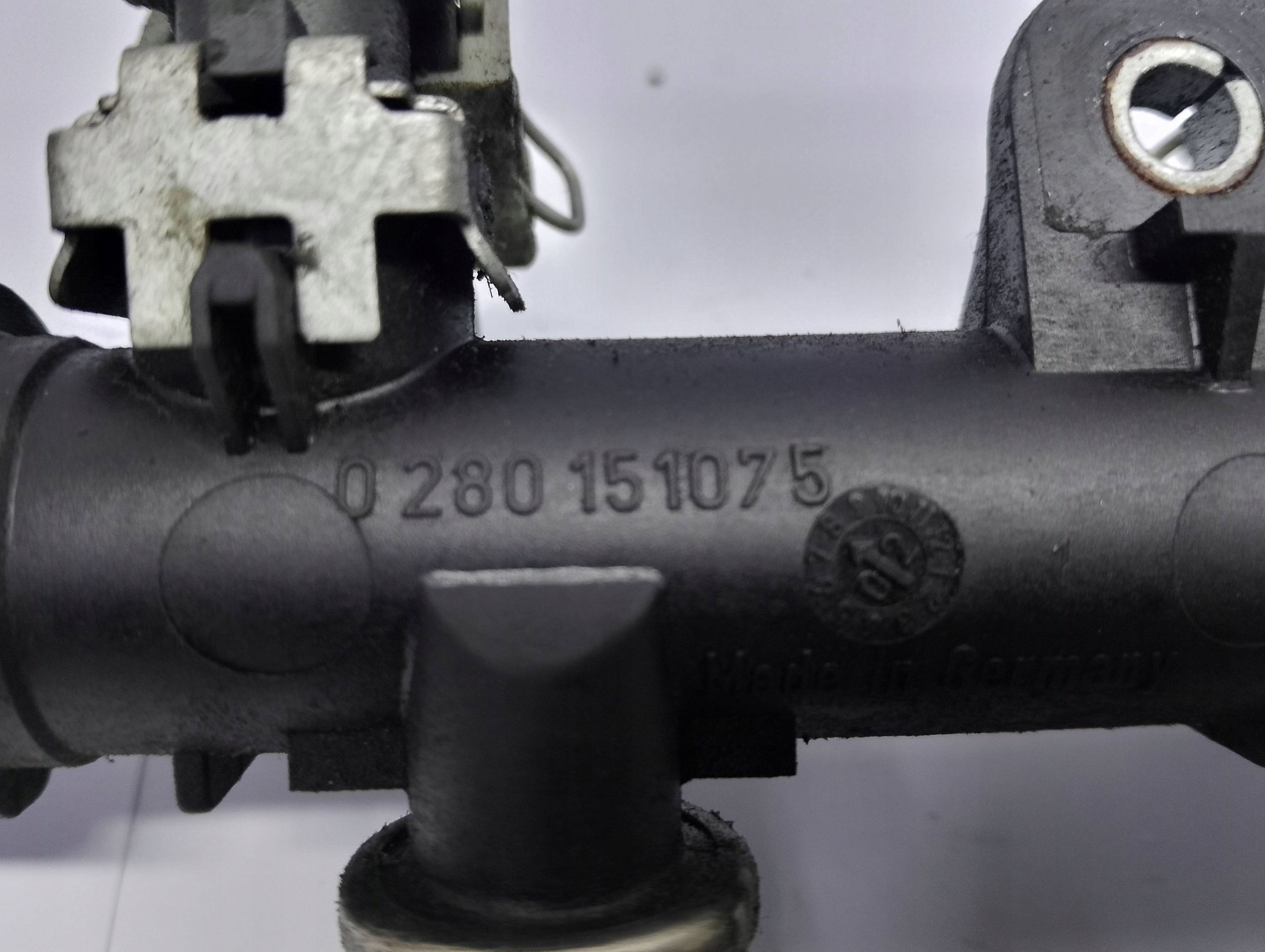 Rampe injection Opel Corsa C 0280151075