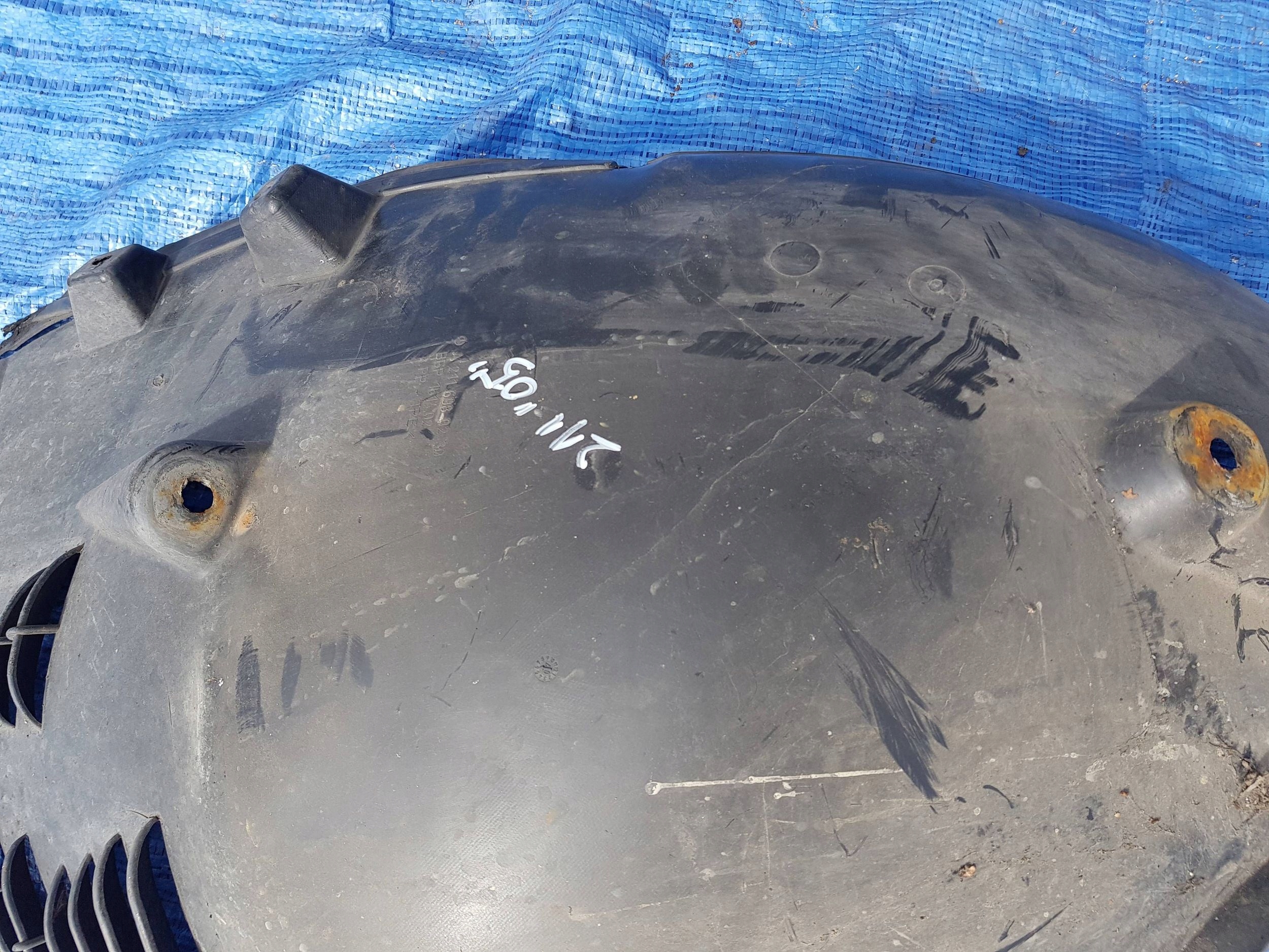 mudguard front front right Mercedes E W211