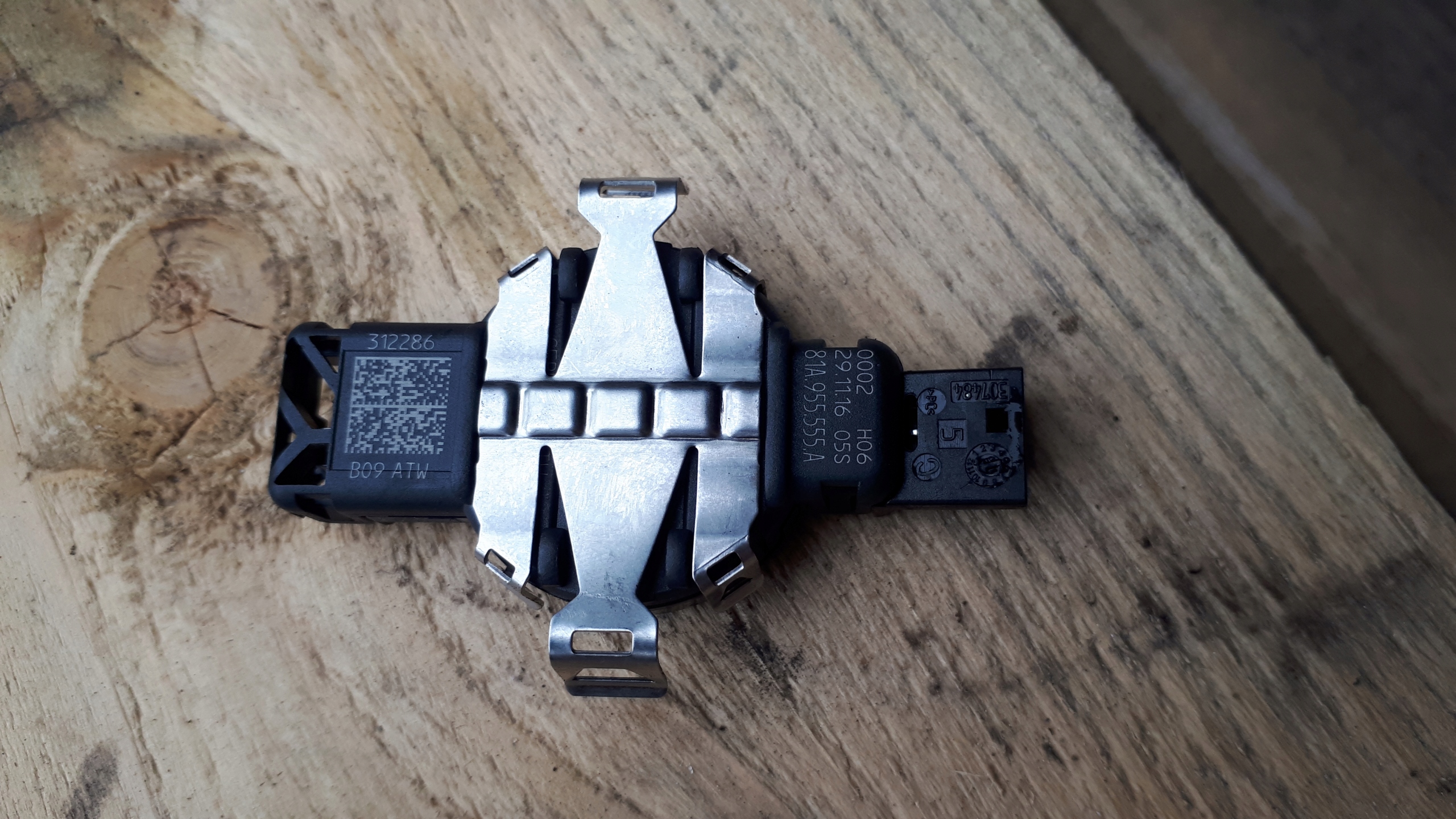 A4 B9 8W Sensor SENSOR Regen 81A955555A A5 8W