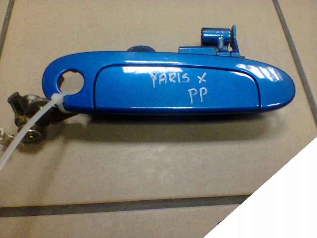 TOYOTA YARIS 98-06 KLAMKA PRAWA PRZEDNIA