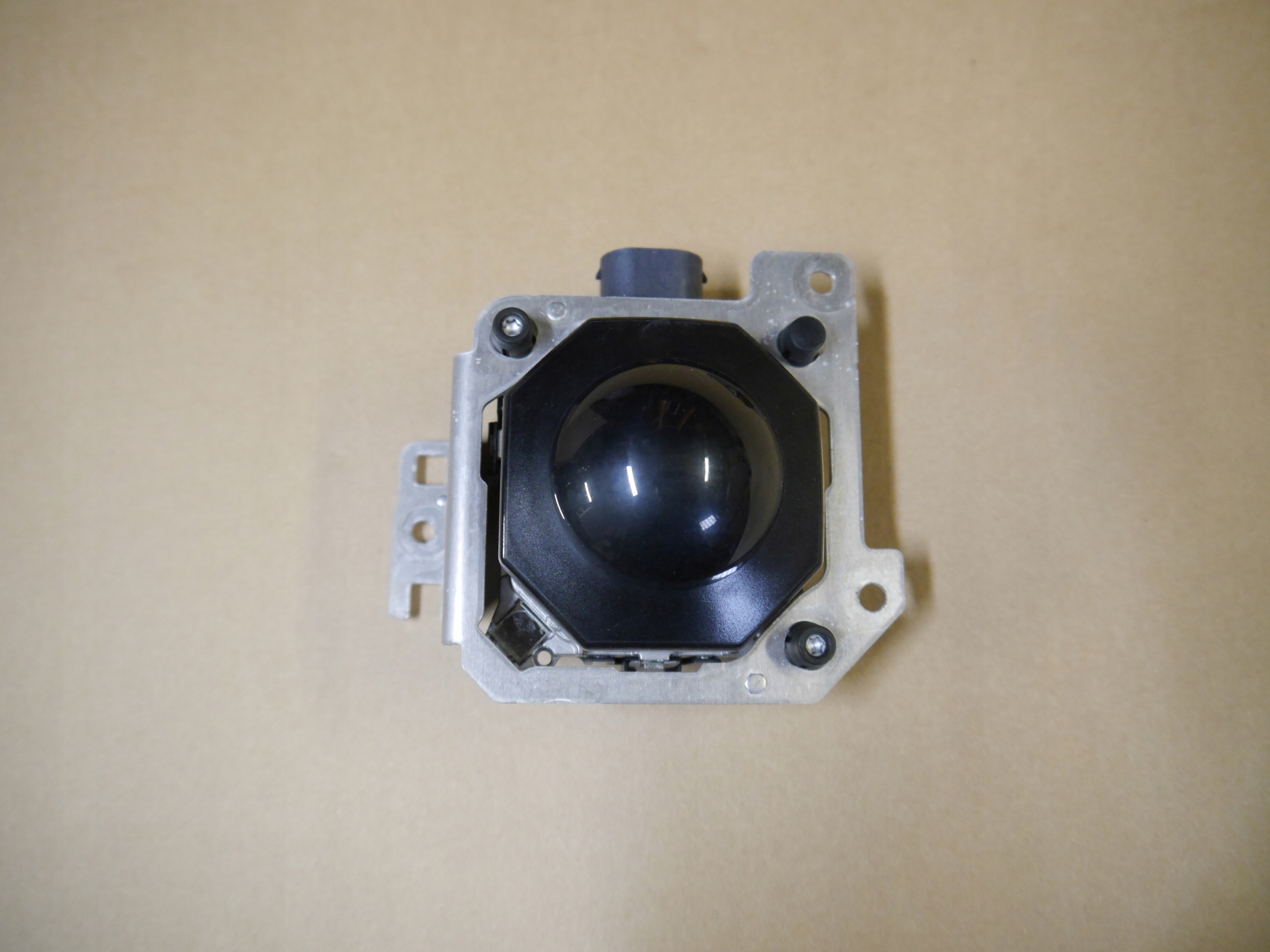 AUDI A4 A5 8W радар DYSTRONIC лівий 8w0907541c