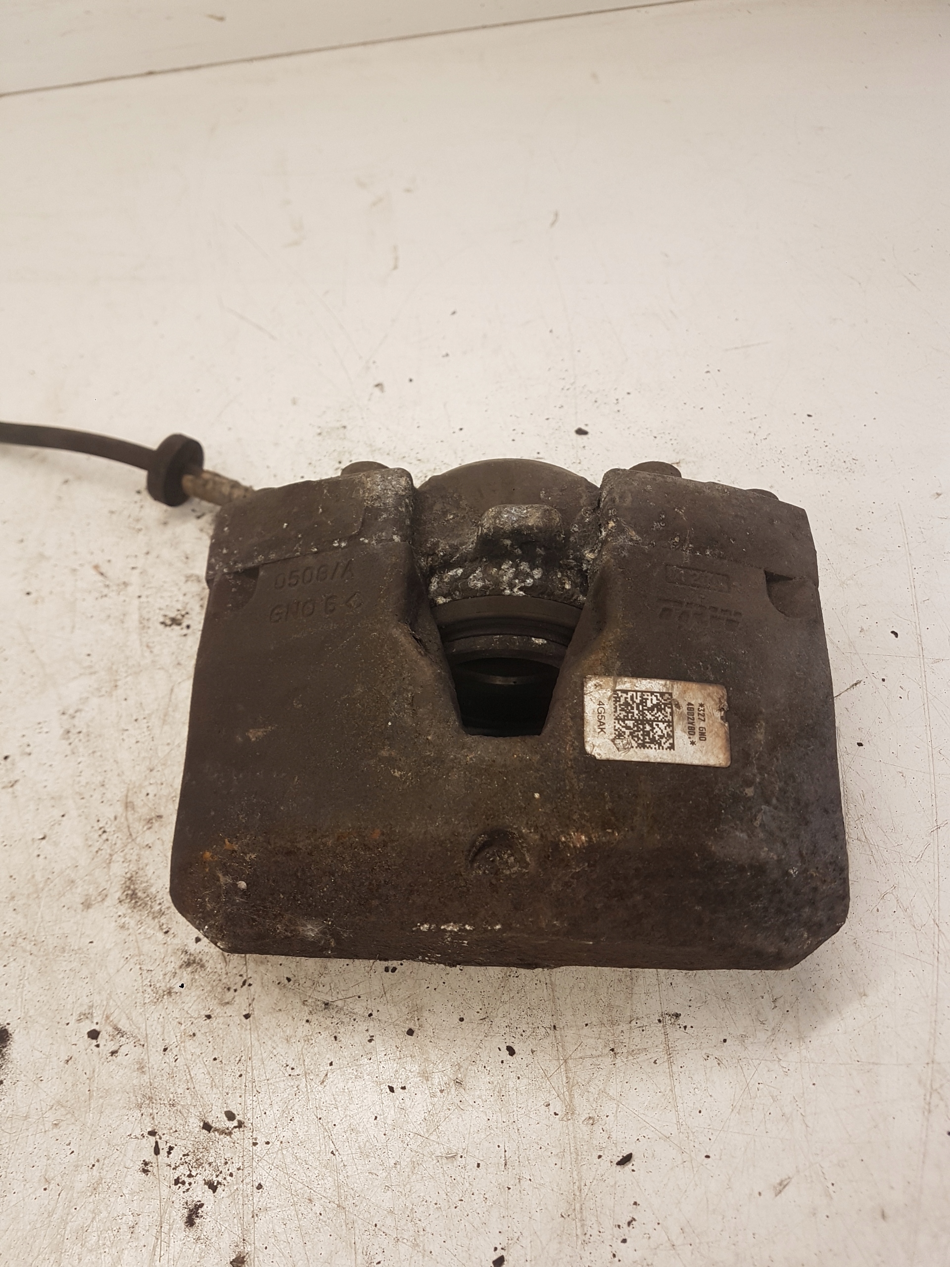caliper brake left front AUDI A6 C7 A7 4G0105AK