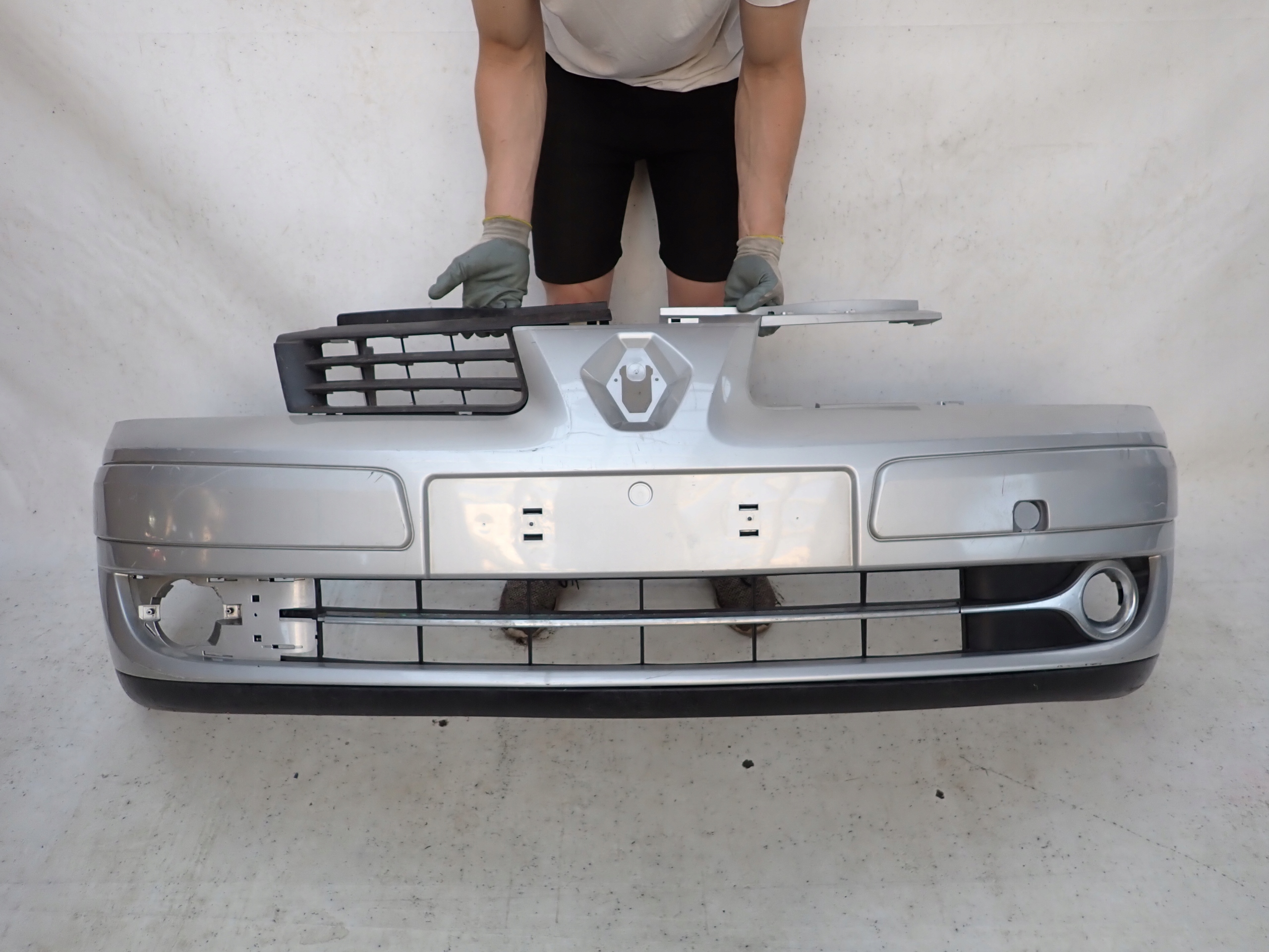 RENAULT ESPACE IV LIFT 06-12 bumper front front