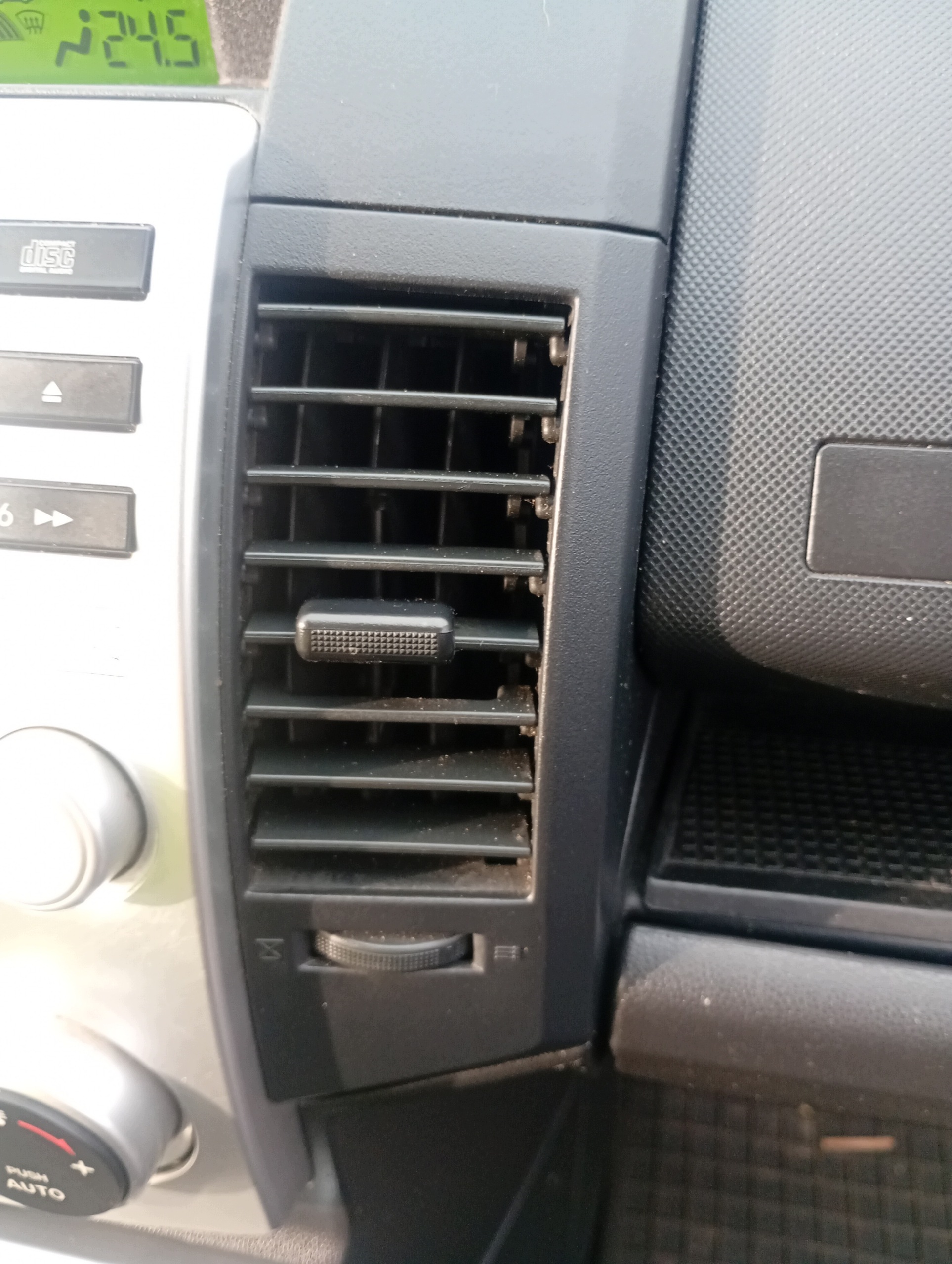 grid air conditioning devices air central right Mazda 5 V 05-10