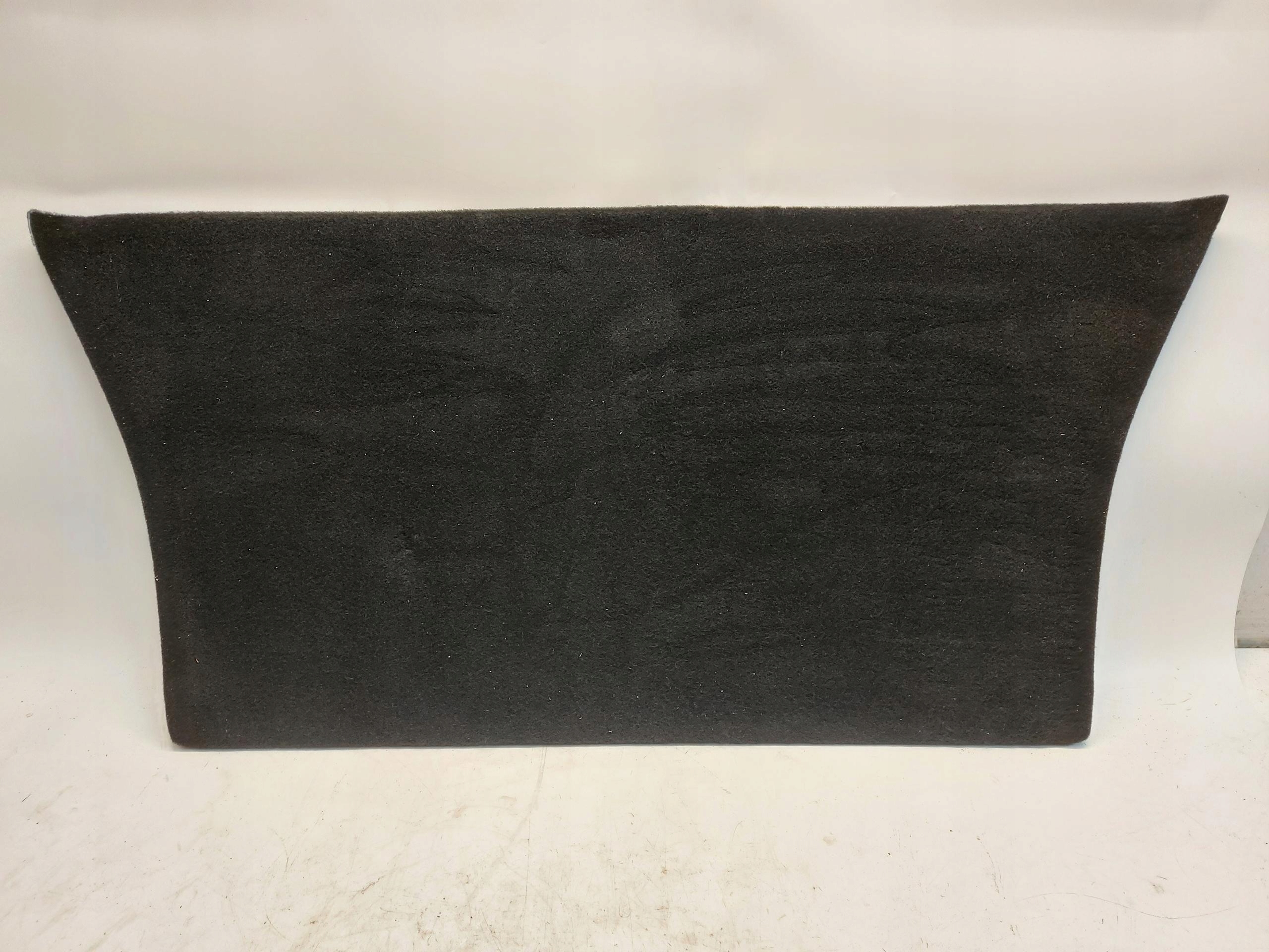 TESLA MODEL Y 2023r floor carpet boot rear part 1492951-00-C