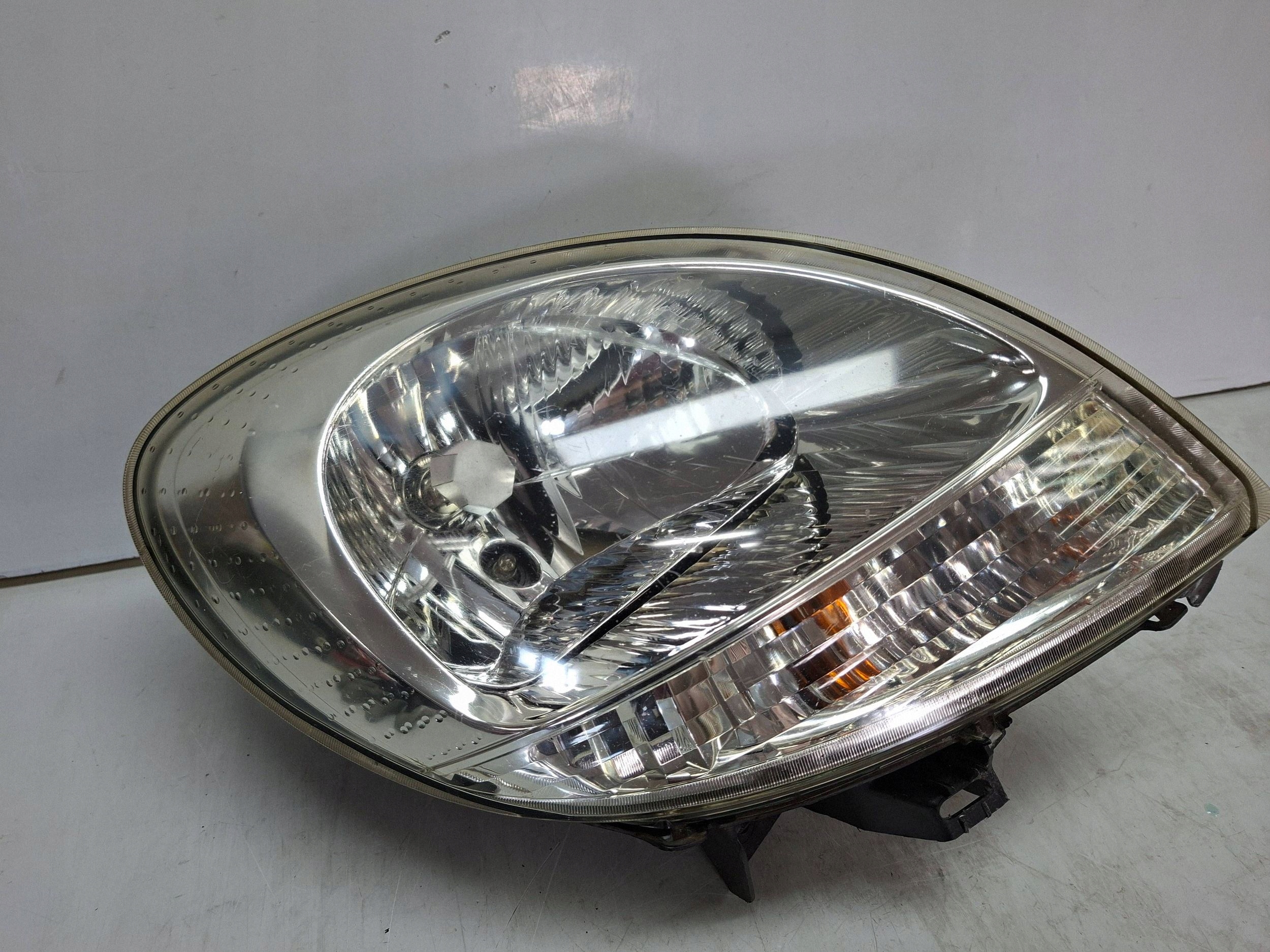 light front right 8200236591 RENAULT KANGOO and LIFT 03-08