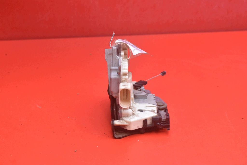 lock door left front front EU 1P1837015 SEAT LEON 2 II MK2 FR 05-09