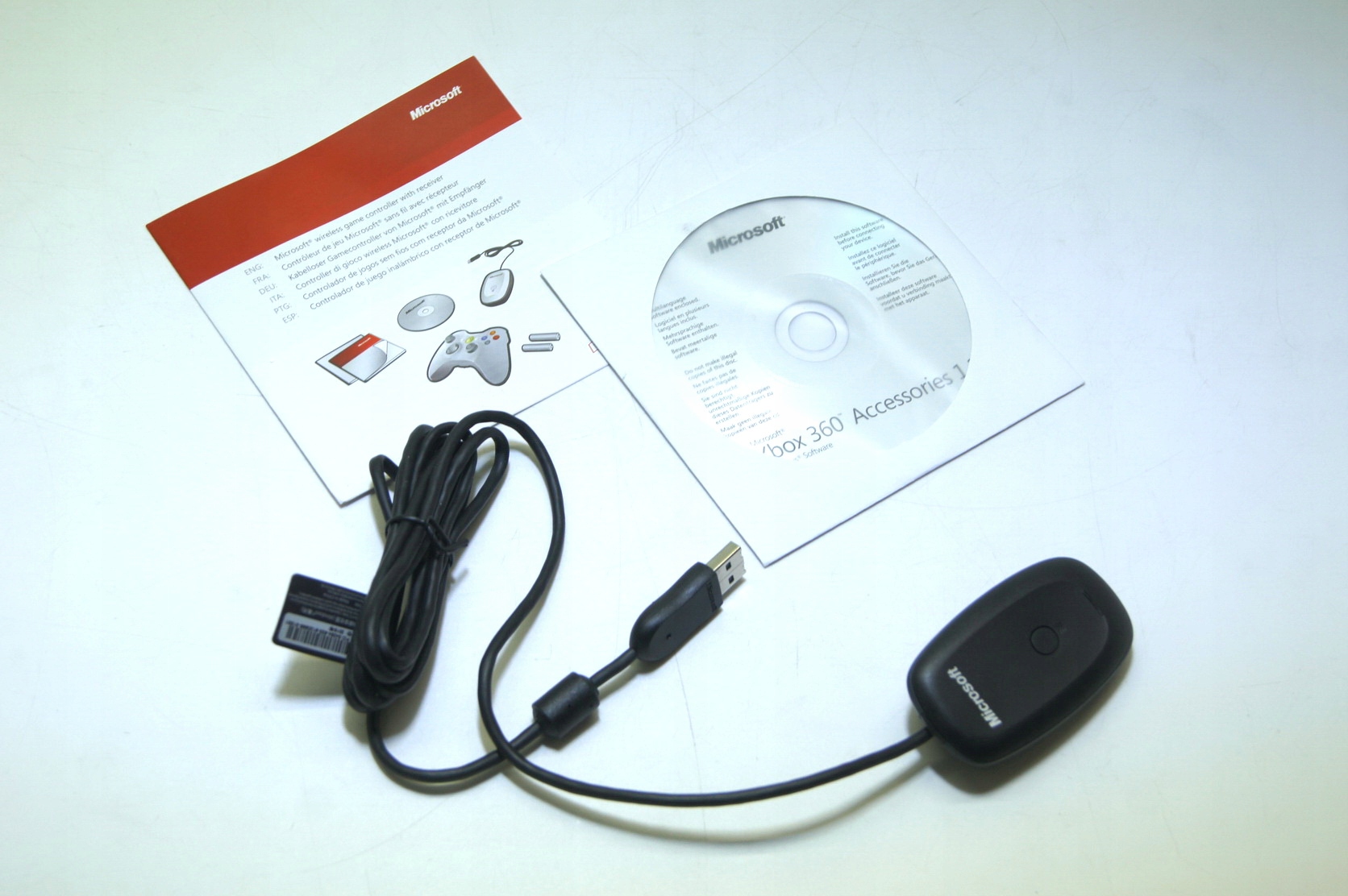 XBOX 360 WIRELESS RECEIVER / adapter bluetooth EAN (GTIN) 881525100136