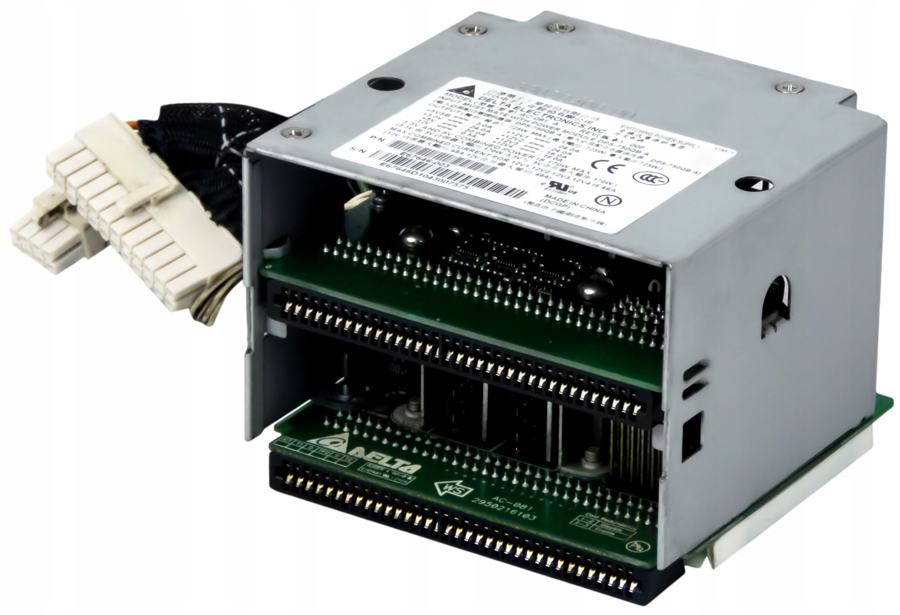 Delta AC-081 A E67646-003 725W Doska Distribúcie Napájania SR2600URLXR