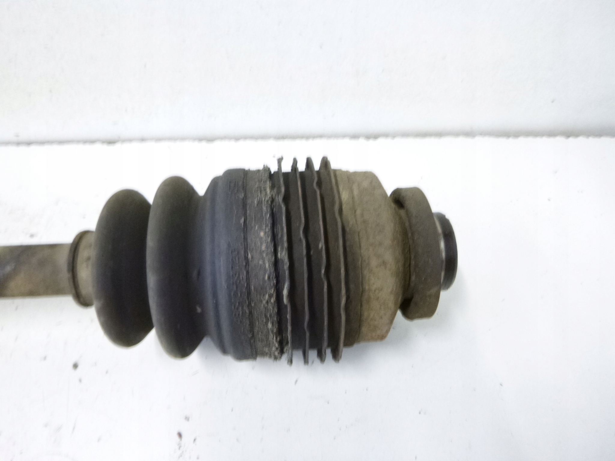 semi-axis front right Hyundai Santa Fe 2.7 2001r.
