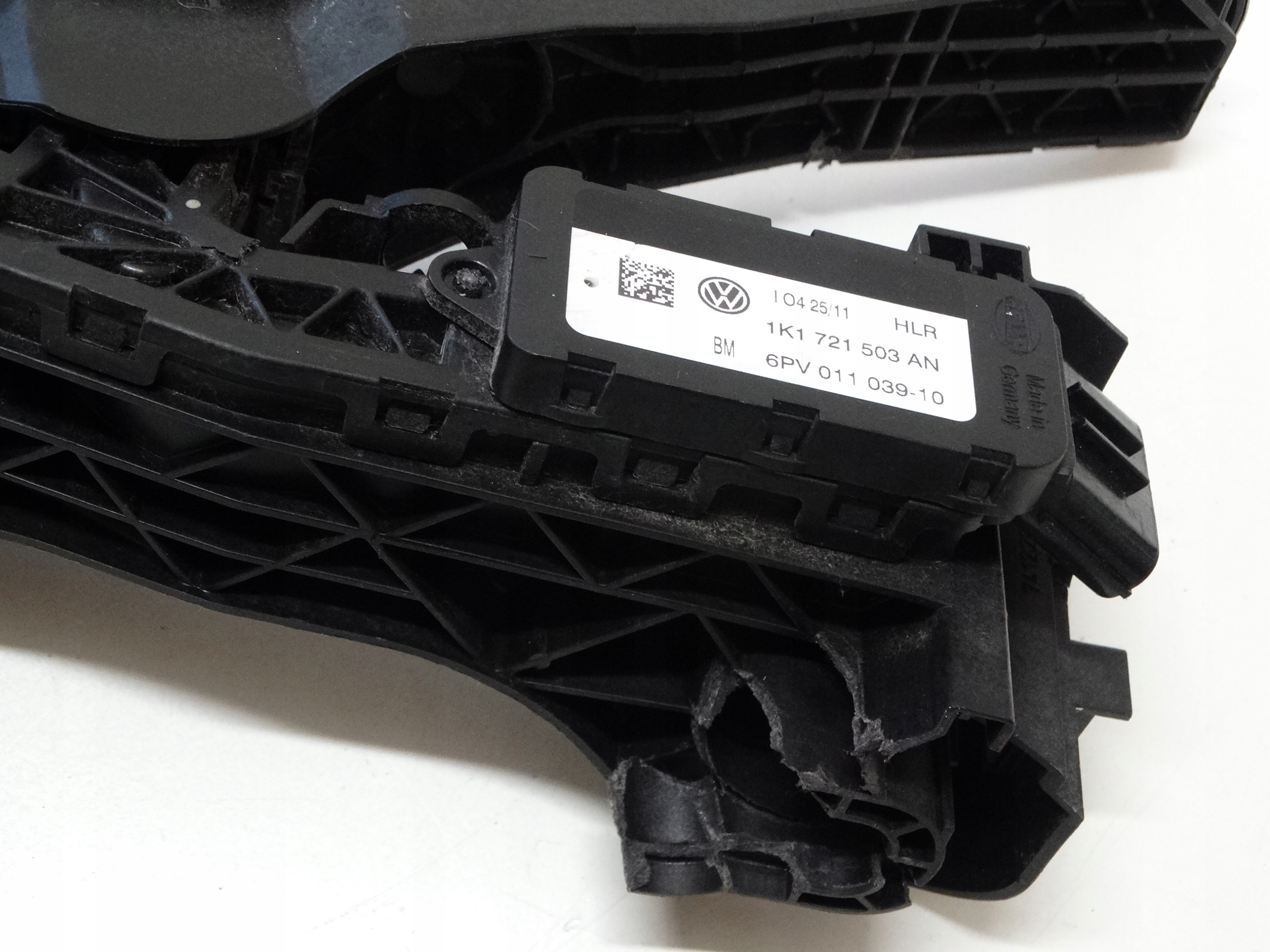 accelerator pedal VOLKSWAGEN GOLF VI 1K1721503AN