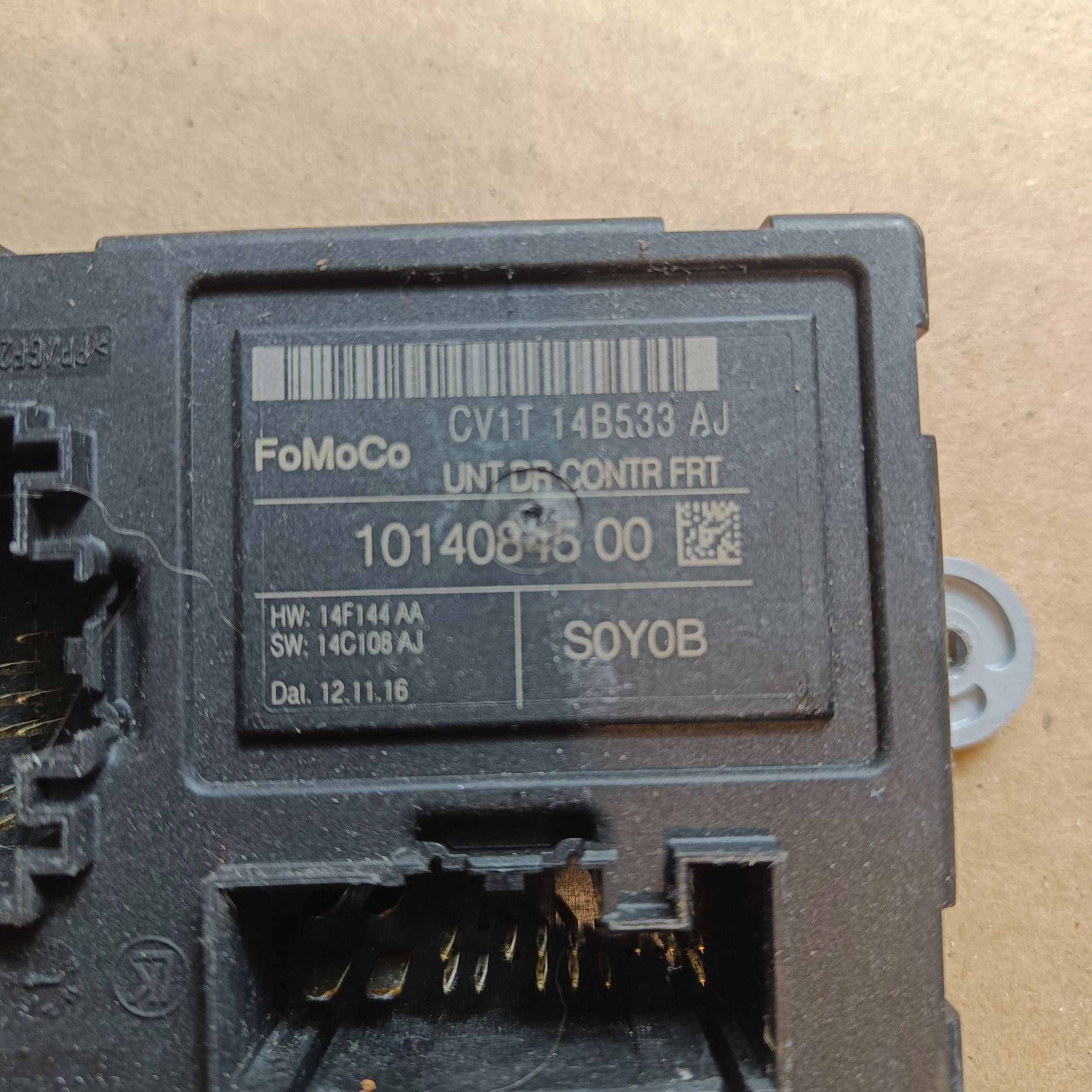 Ford Fiesta MK7 module door