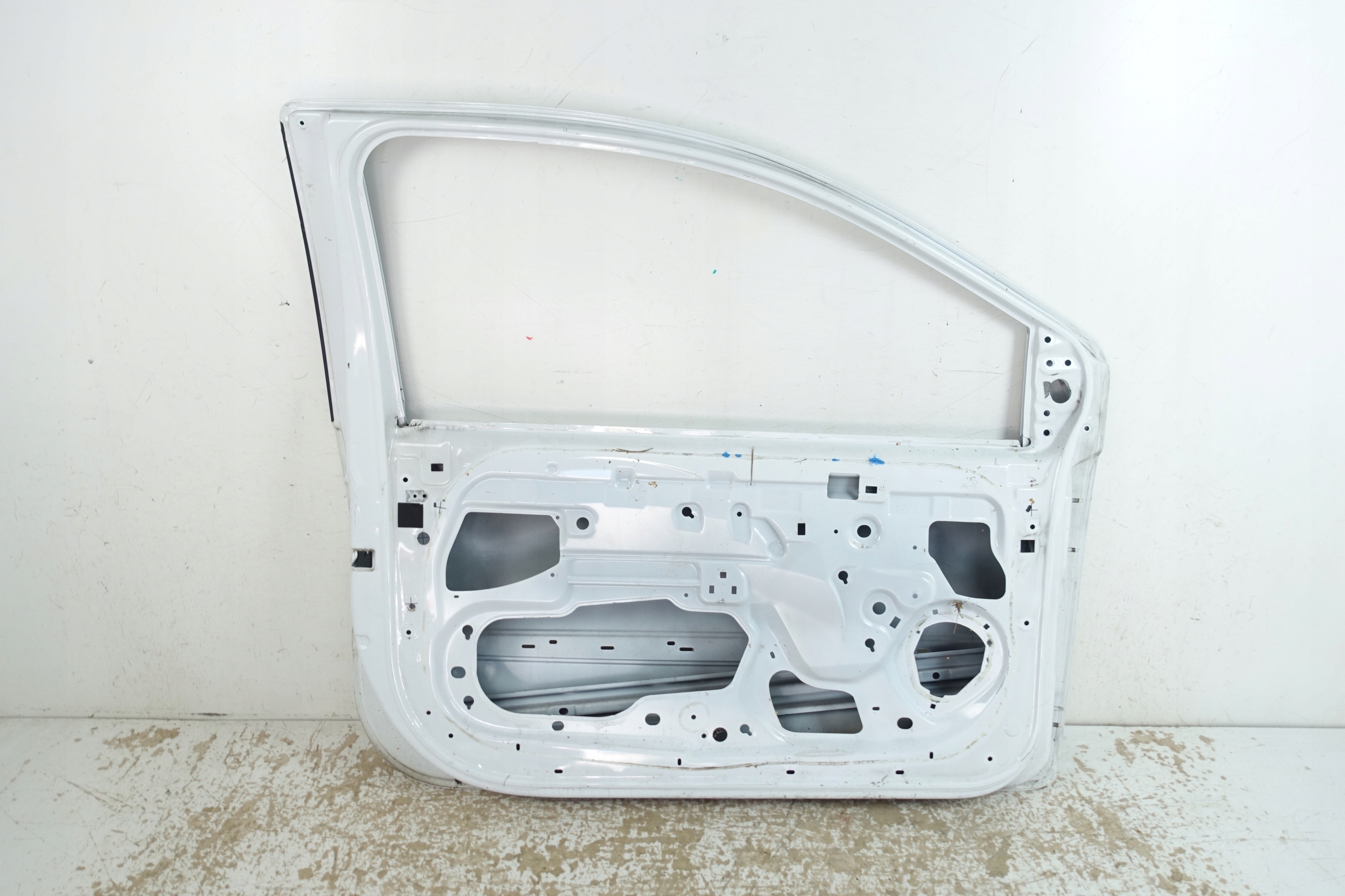 RENAULT TWINGO II 2007- door front left front