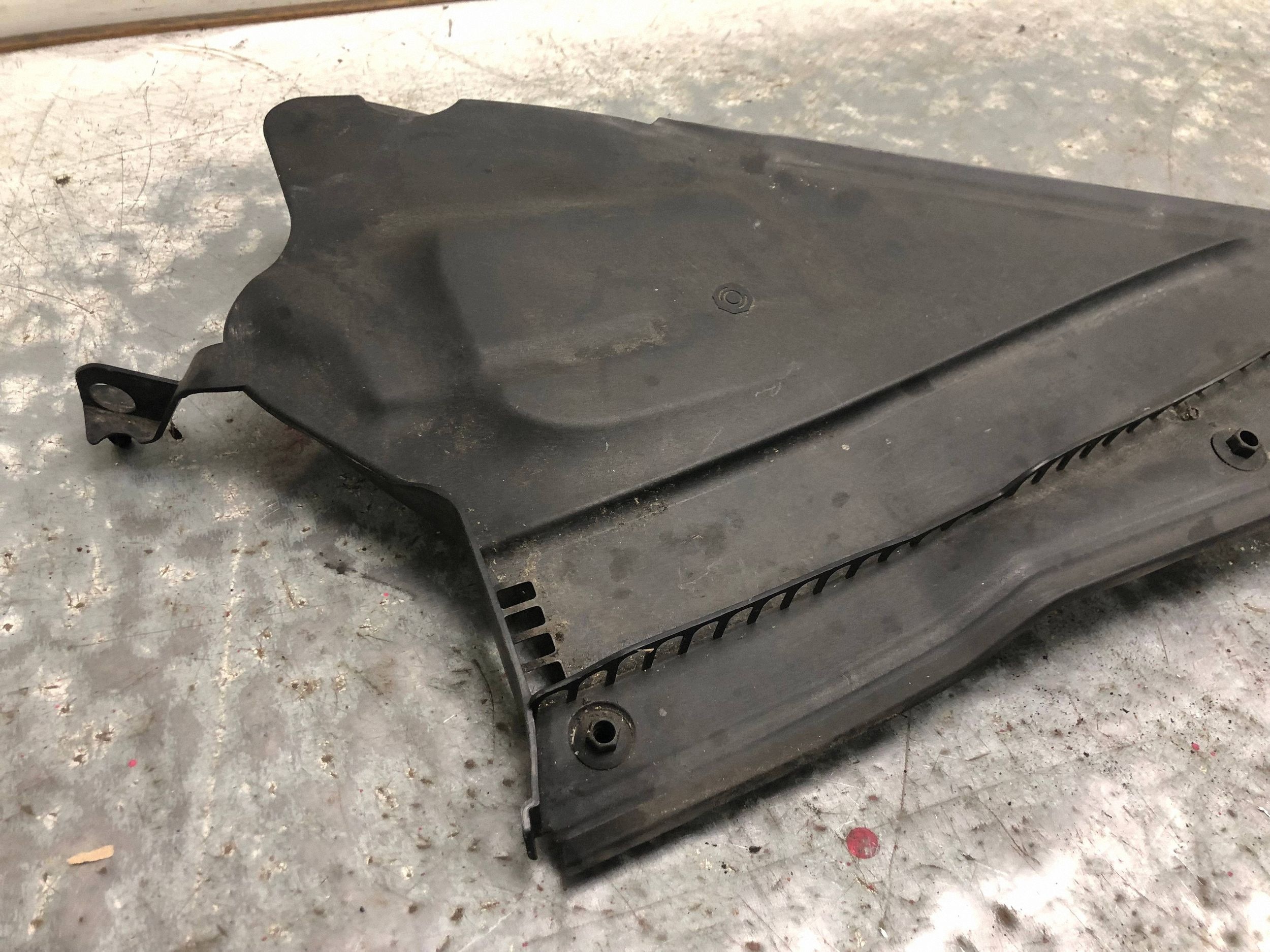 torpedo left BMW F31 7258179 7265119