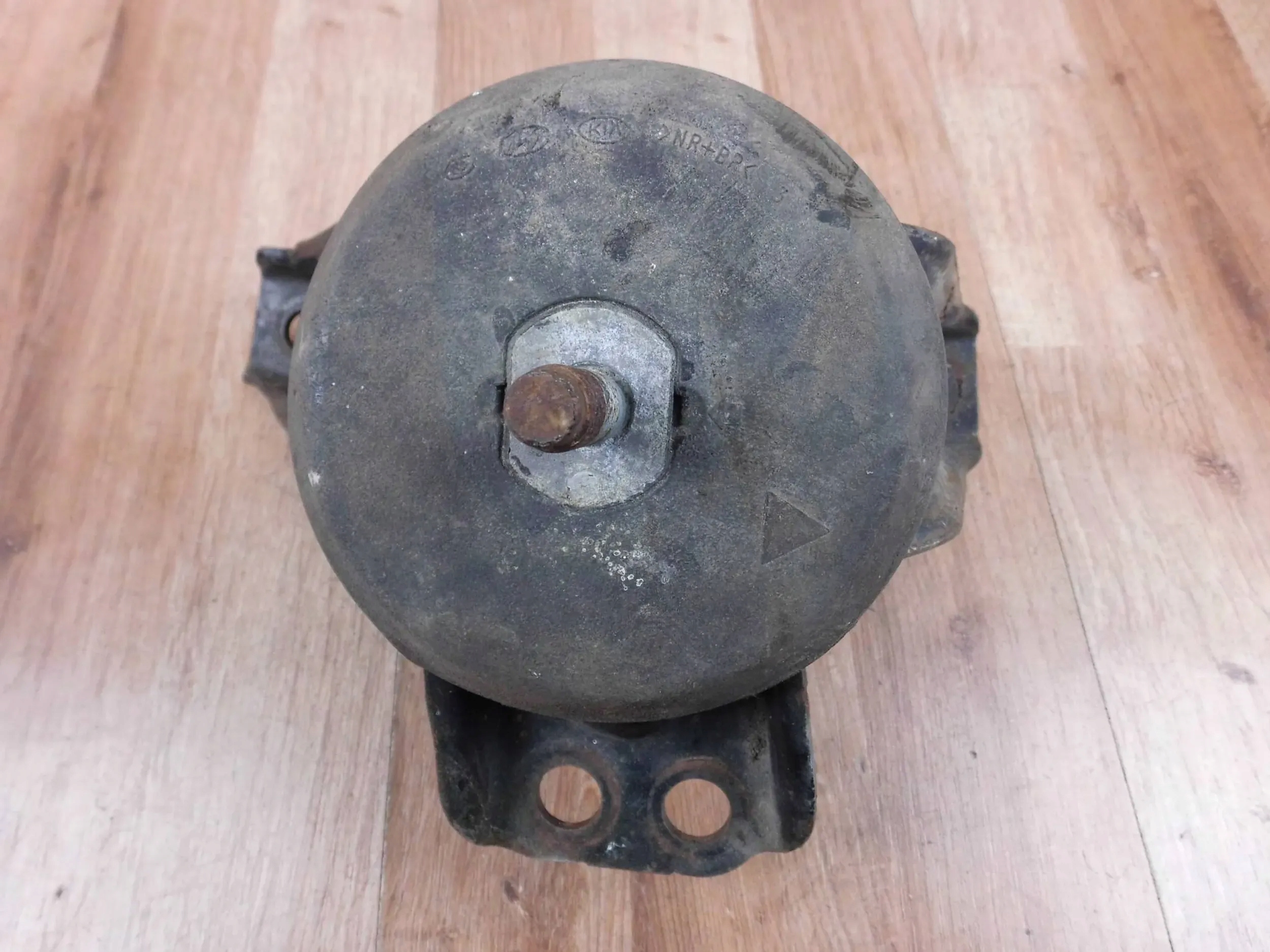 KIA Sorento III 2.2 CRDI holder holder airbag console engine 21810C5200