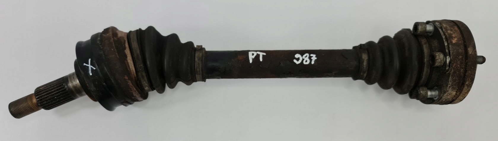 ПОЛУОСЬ ПРАВА ПРАВЫЙ ЗАД. PORSCHE CAYMAN 987 2.9