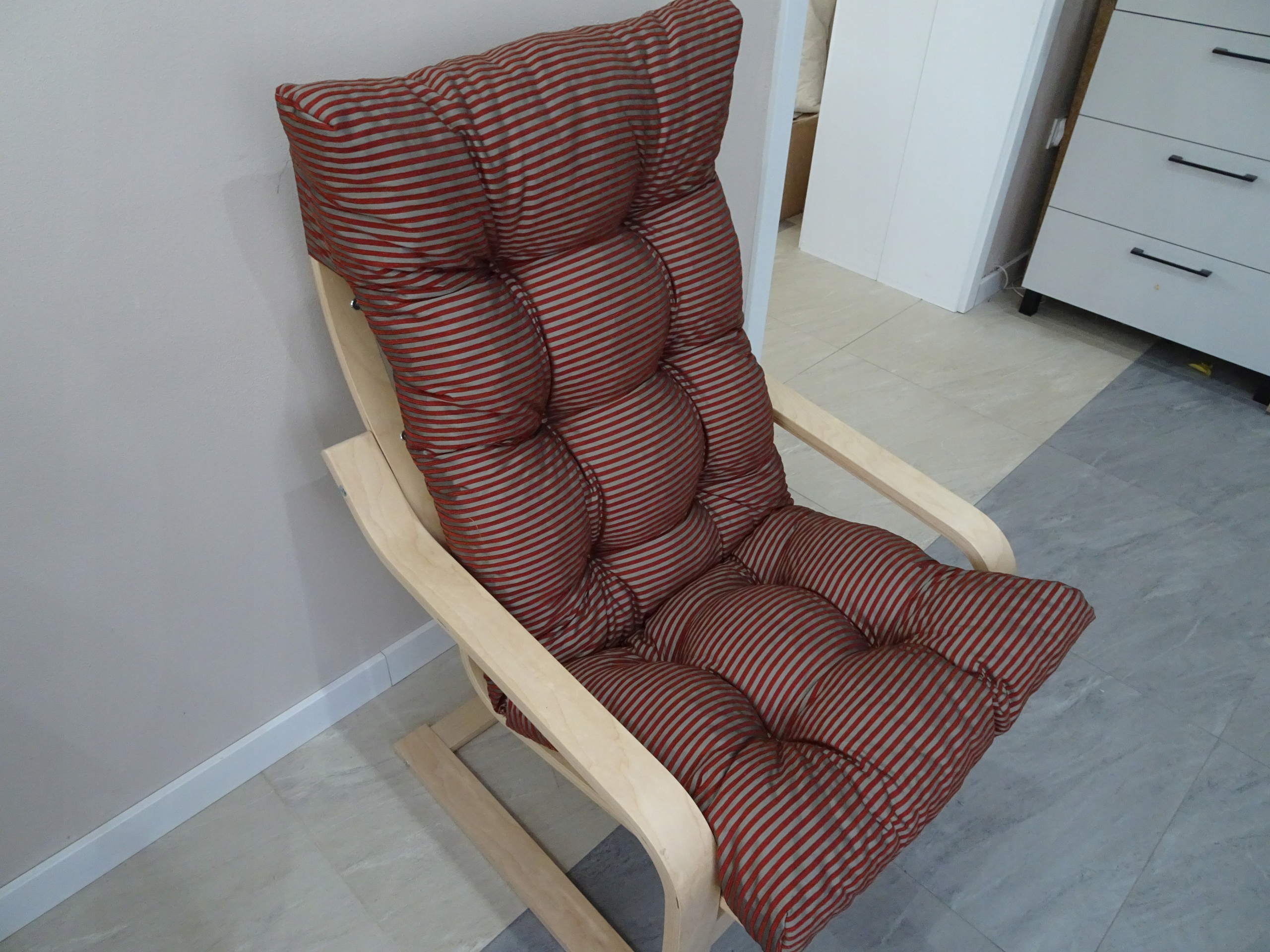 Polštář Na Dřevěné Křeslo Ikea Poang Pello 10 cm výrobce