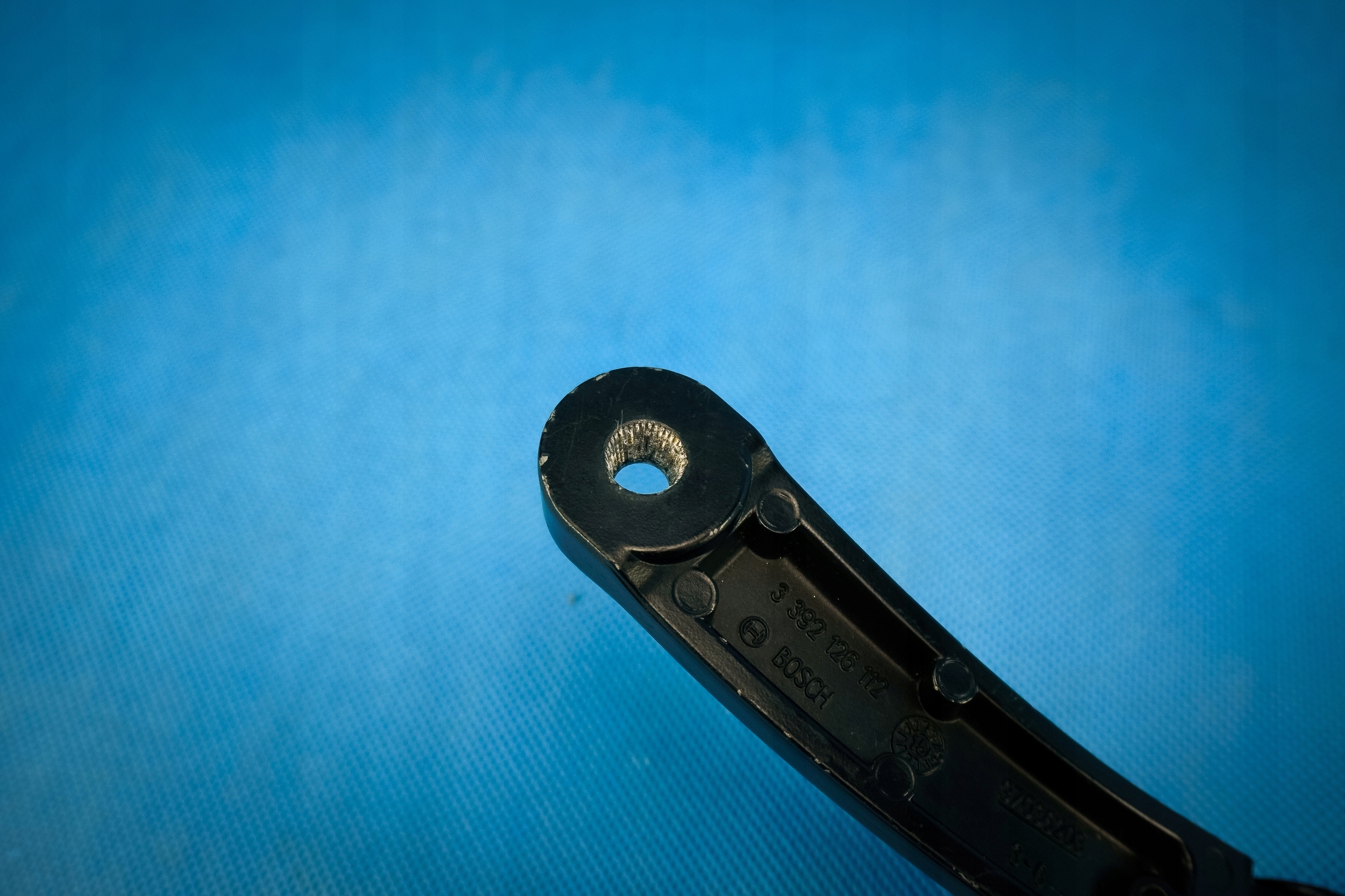 wiper arm Audi A3 S3 8V Cabrio 8V1955407A