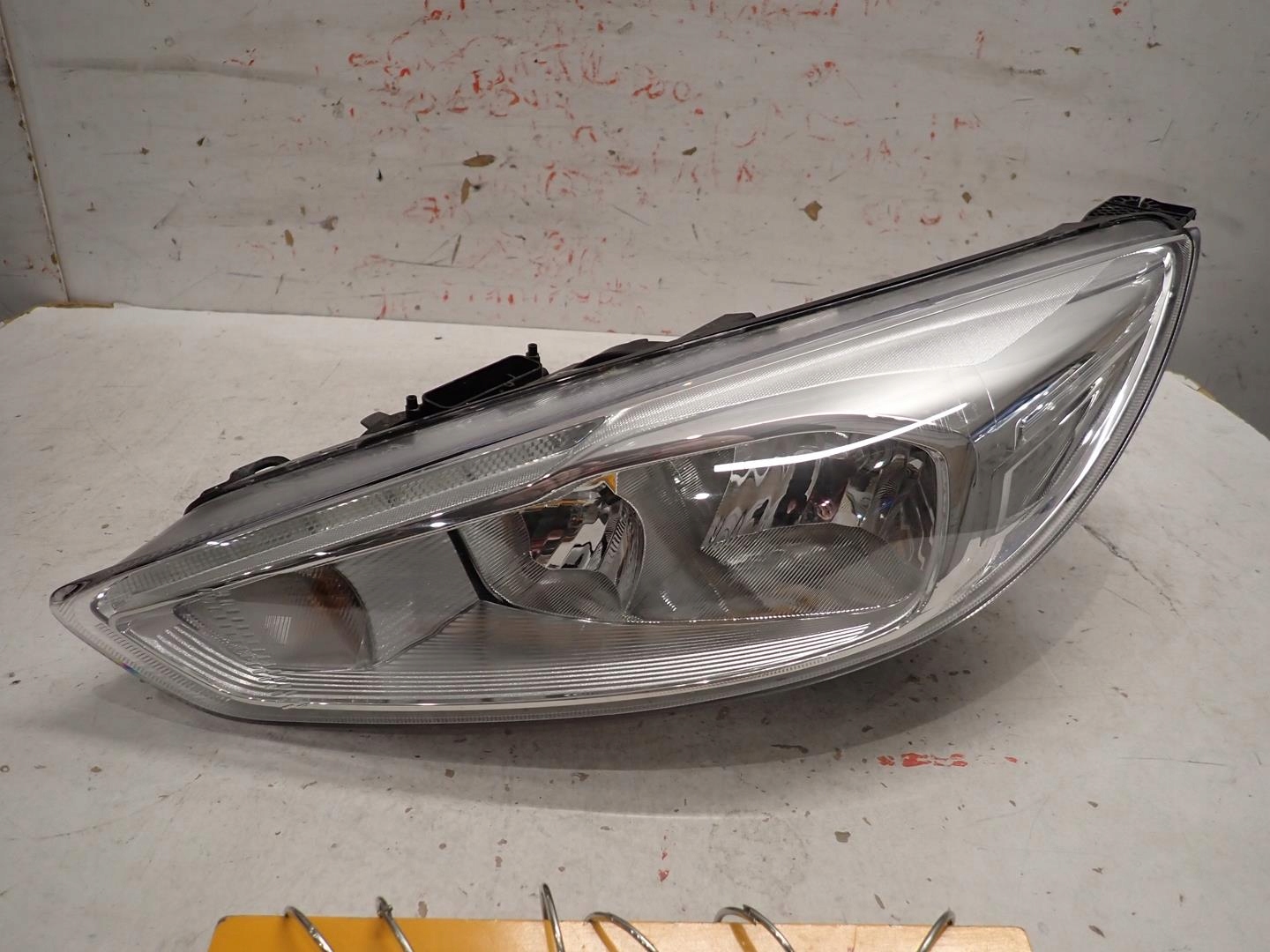 light front front left FORD FOCUS MK3 LIFT 2014- LED F1EB-13W030-AF