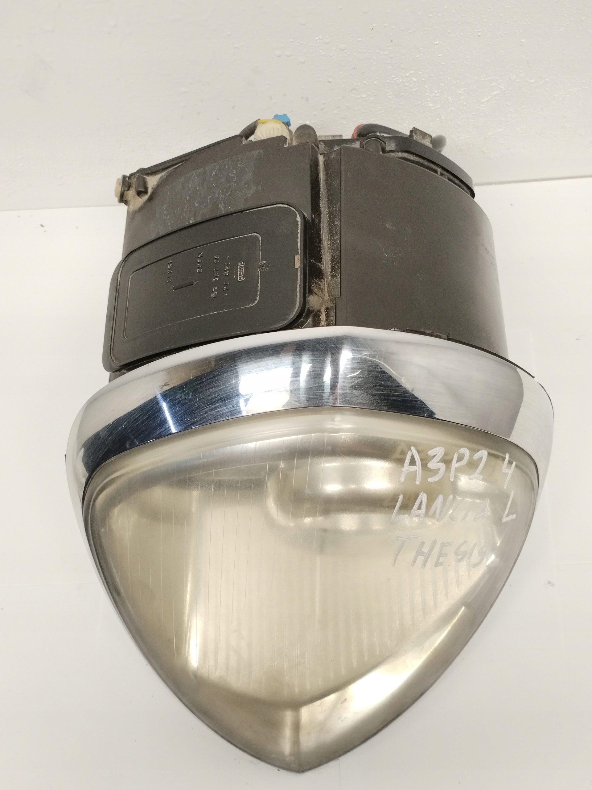 light front left Xenon Lancia Thesis 15492500