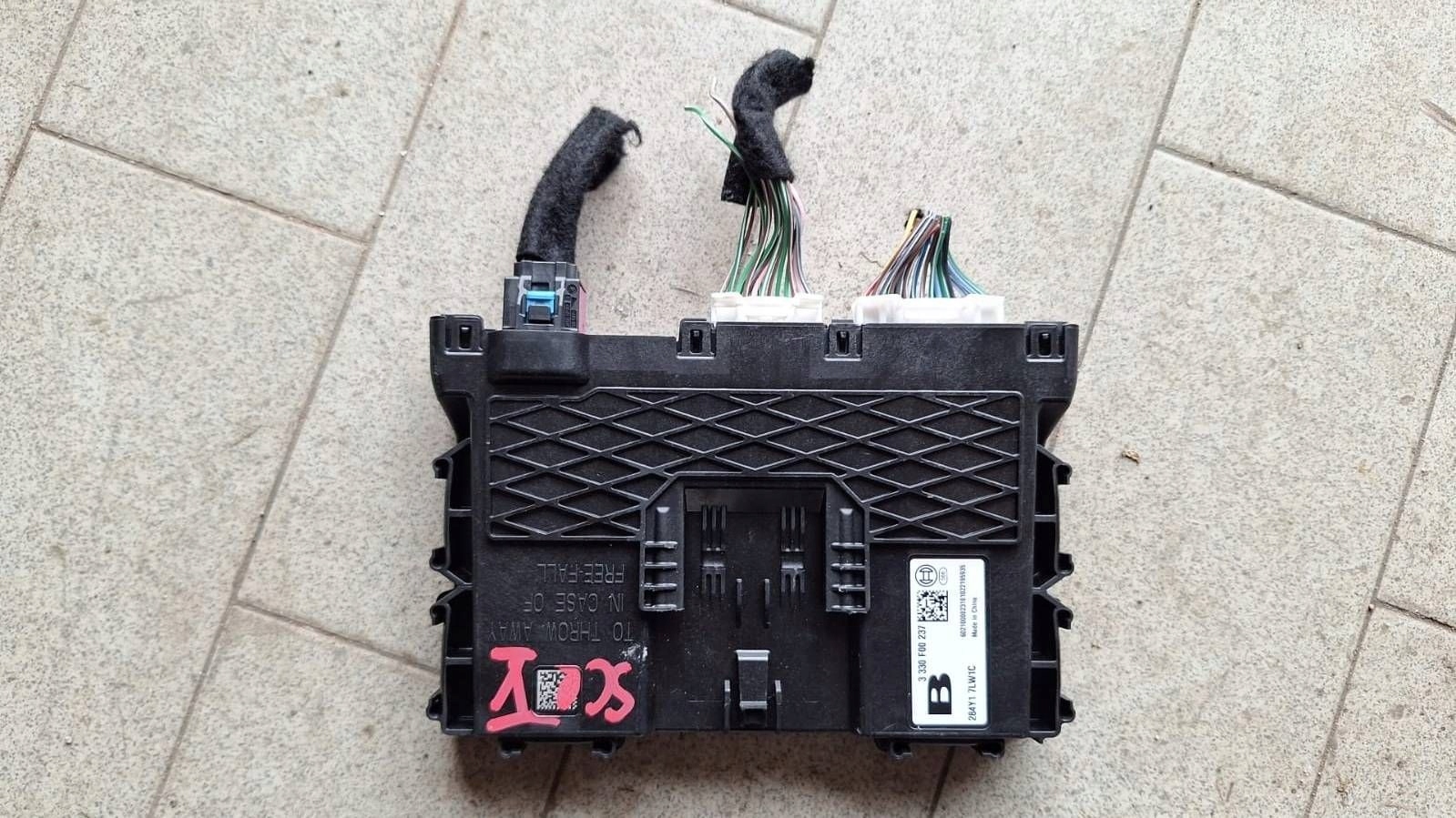modulo computer Centralina RENAULT SCENIC V 284Y17LW1C 330F00237