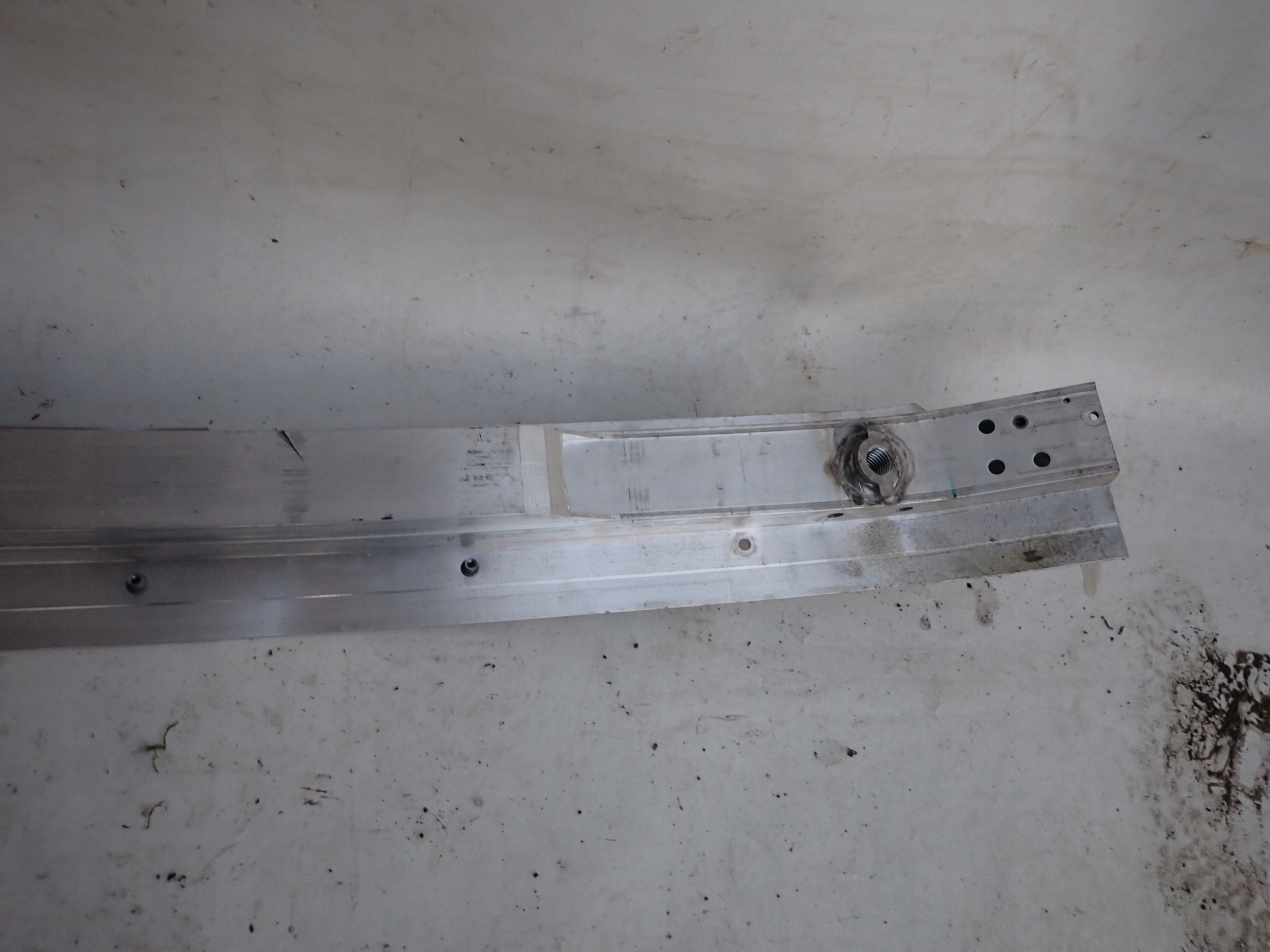 MERCEDES GLB X247 19- bumper support front front