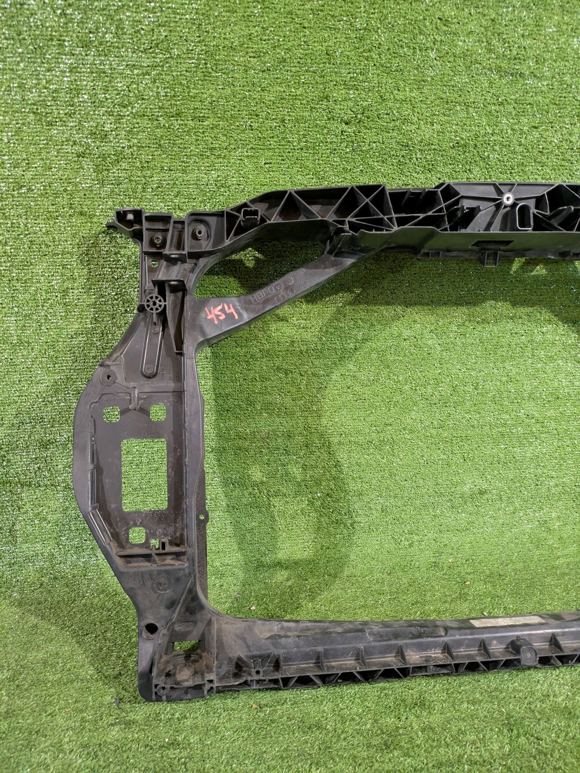 support panel for radiators pillar iron AUDI Q3 8U 11- NR.454