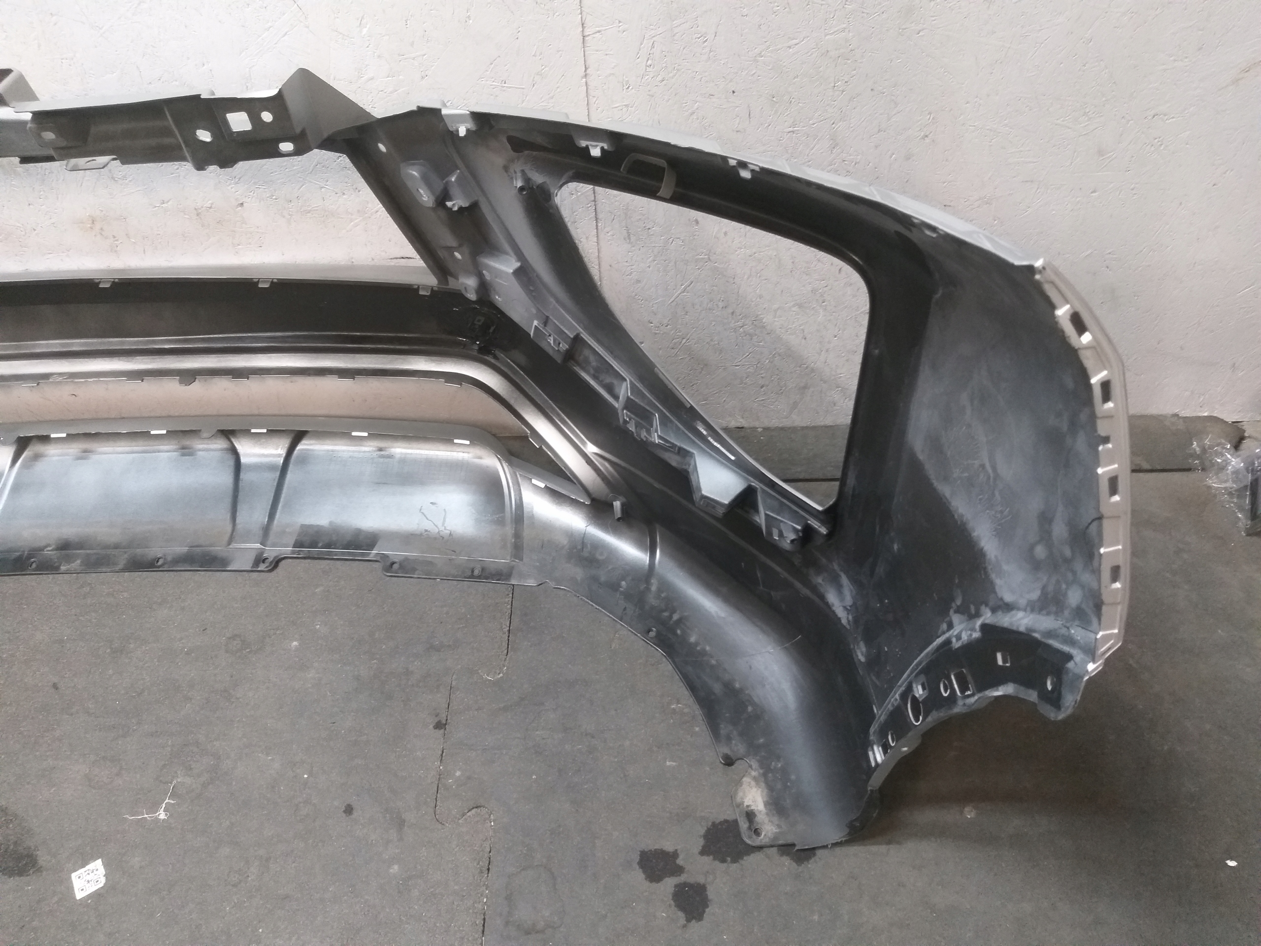nárazník předek MITSUBISHI ECLIPSE CROSS LIFT