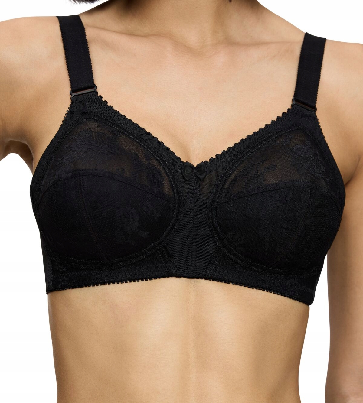 Podprsenka Triumph Doreen X Černá Nevyztužená měkká dámská podprsenka 95E