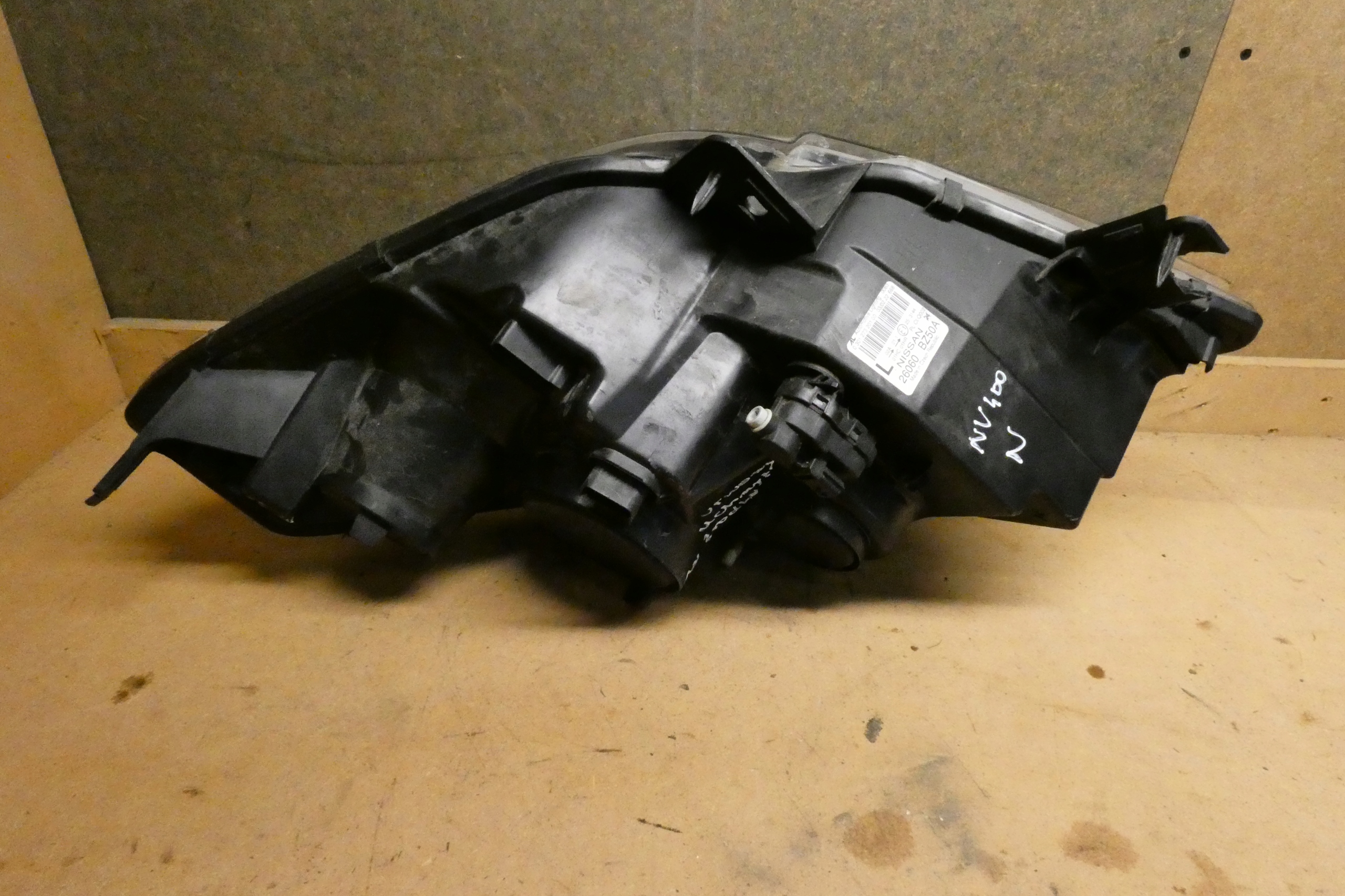 ORG REFLEKTOR left NISSAN NV400 INTERSTAR II 2 2010-2024