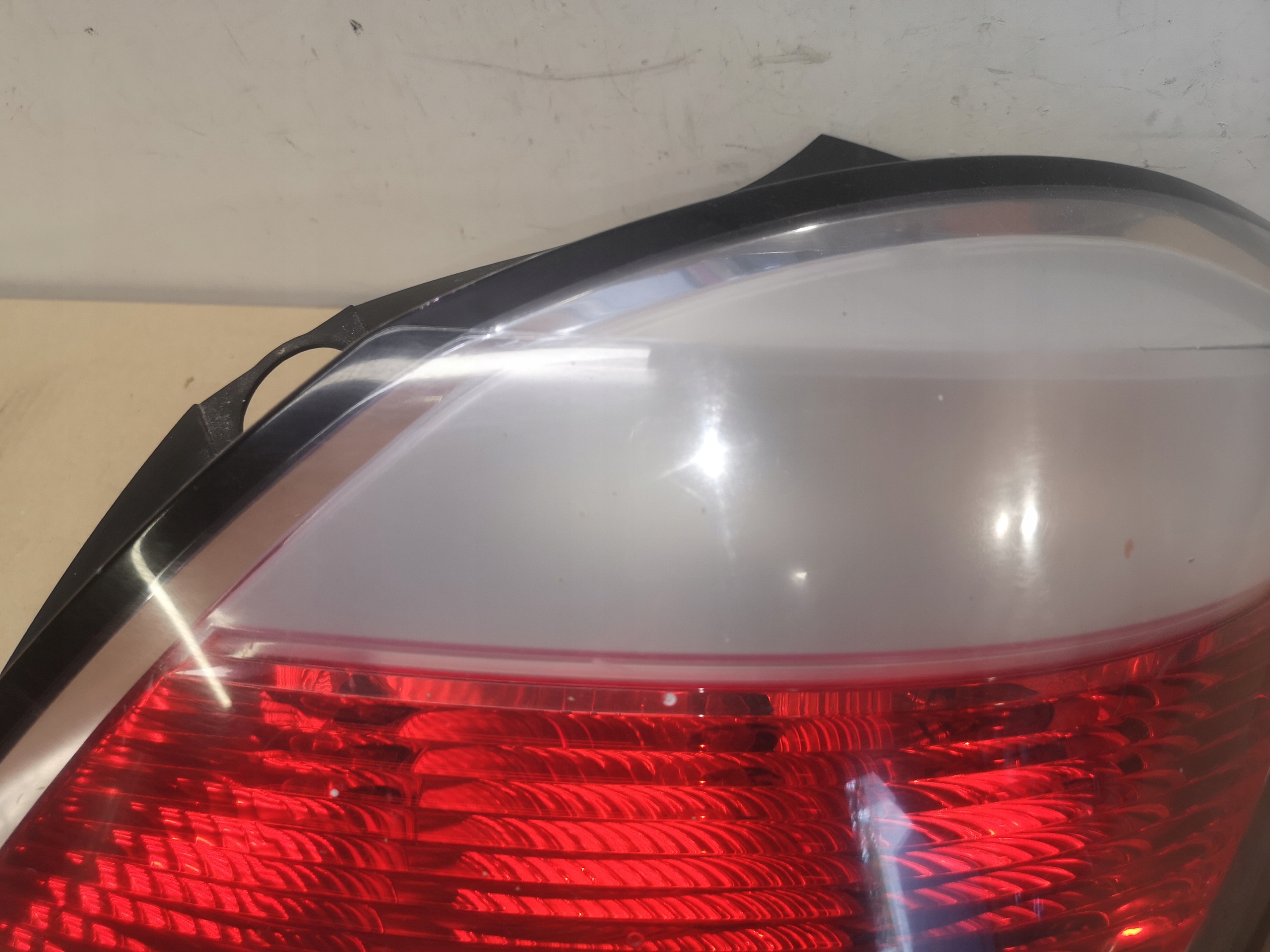 opel Astra H III фонарь левый задний 342691834