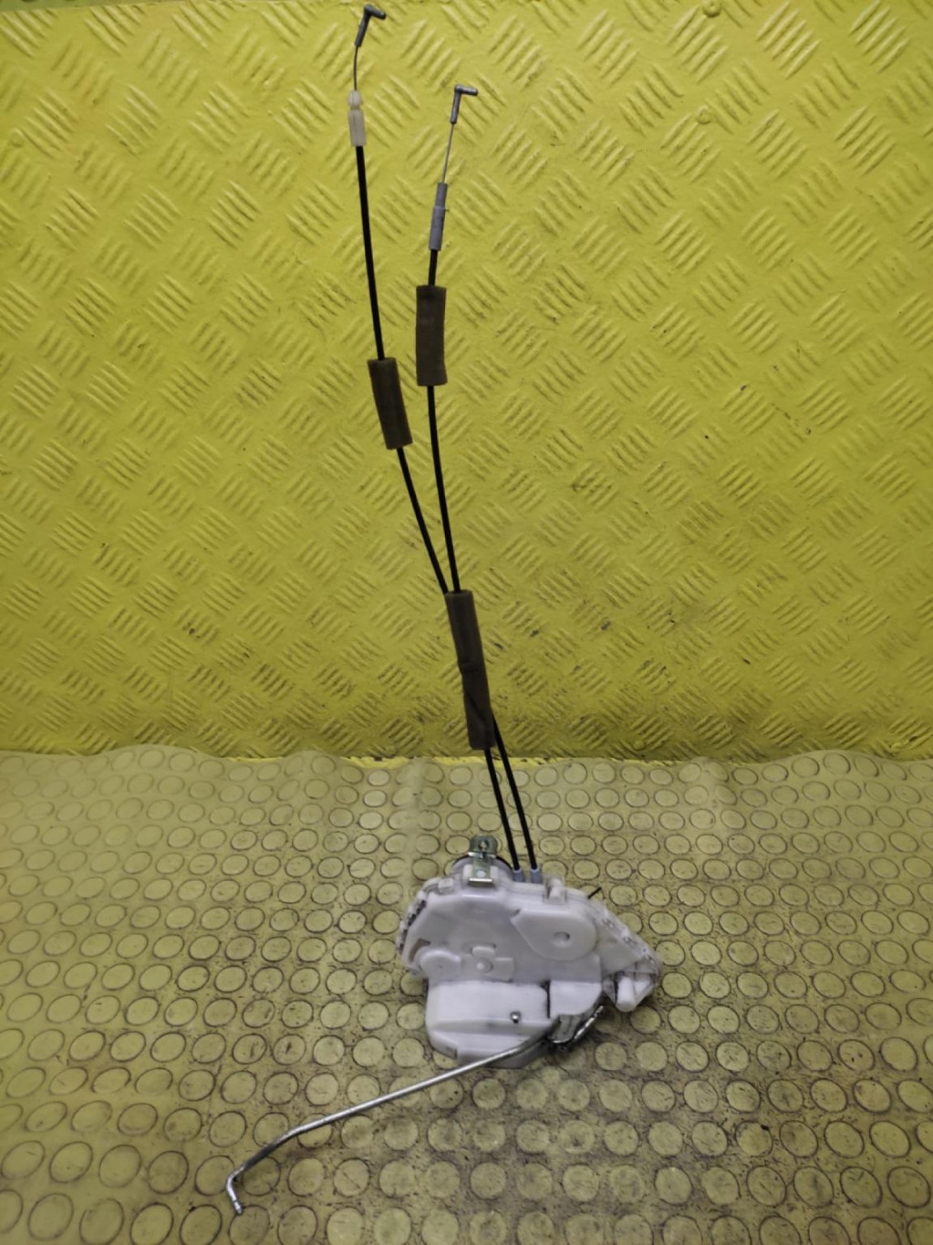 HONDA CIVIC VIII sedan lock door right front