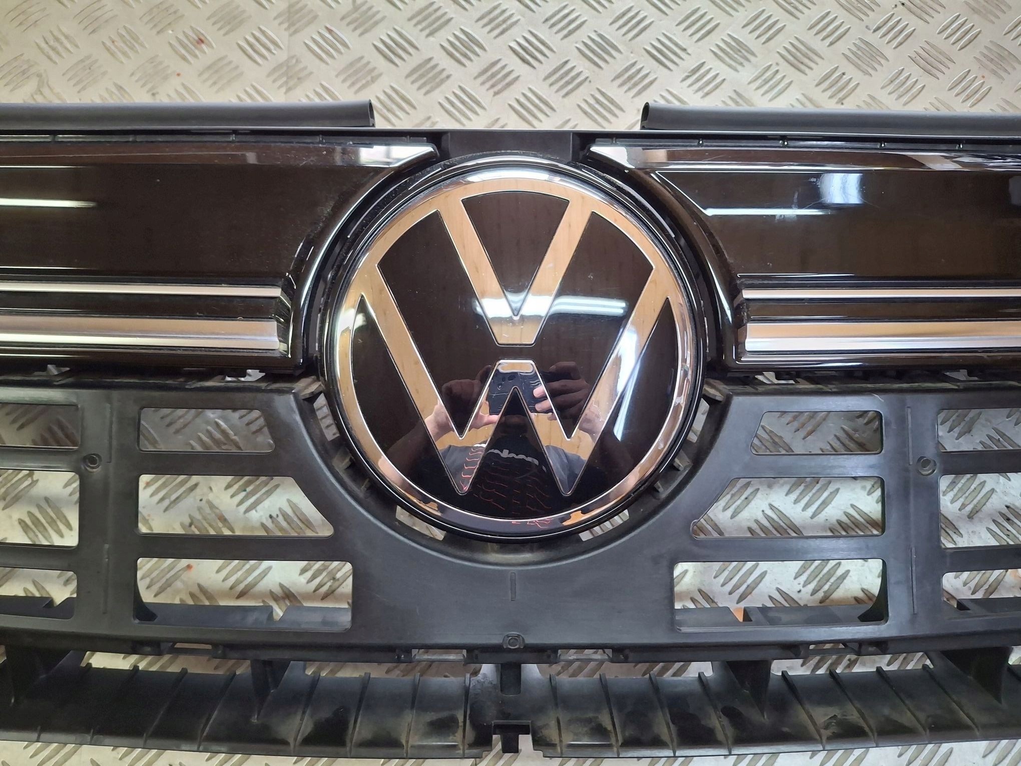 maska VW TRANSPORTER T7 MULTIVAN 2021R->